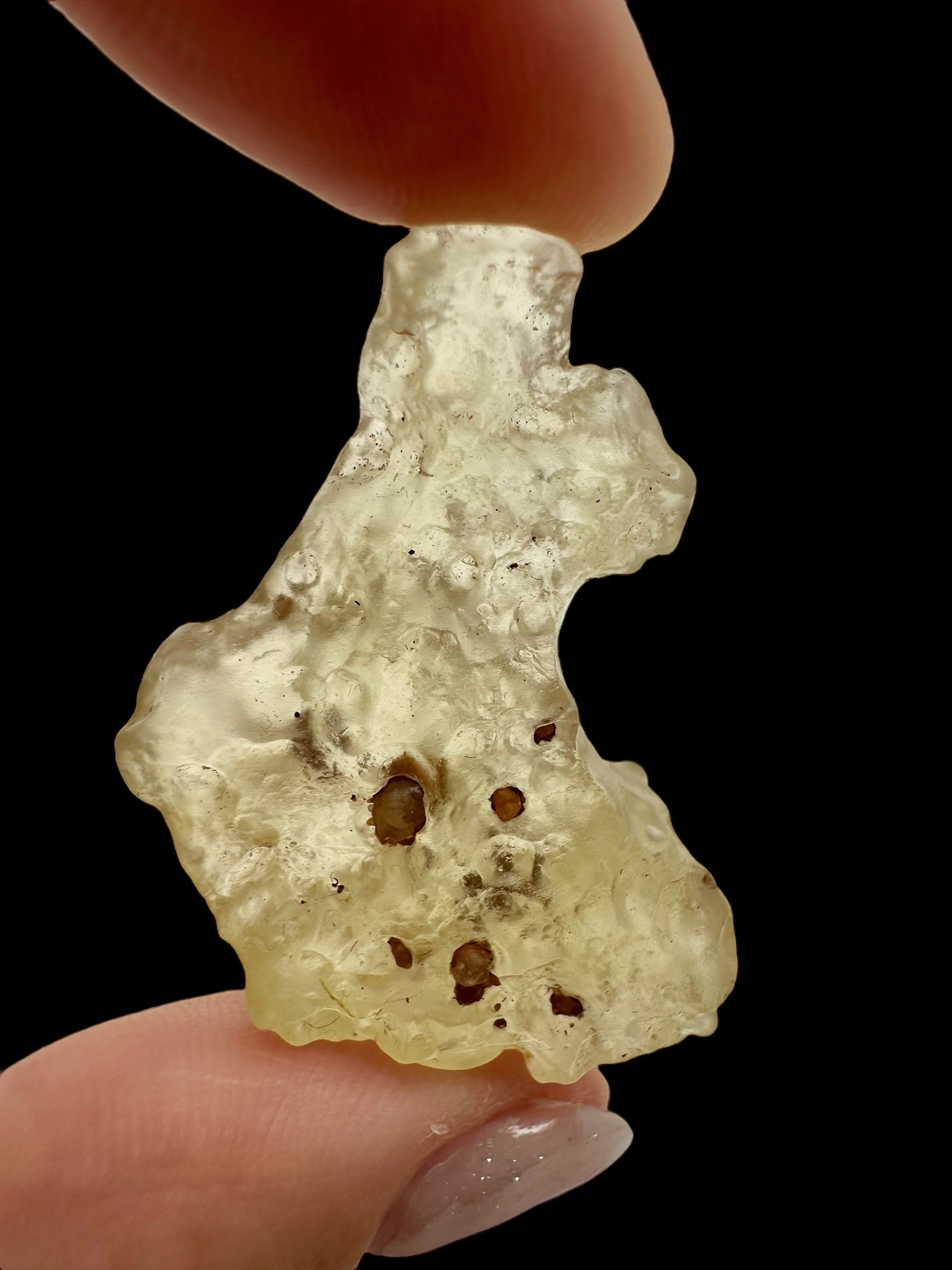Libyan desert glass with sand inclusions – 8,2g - LPI16