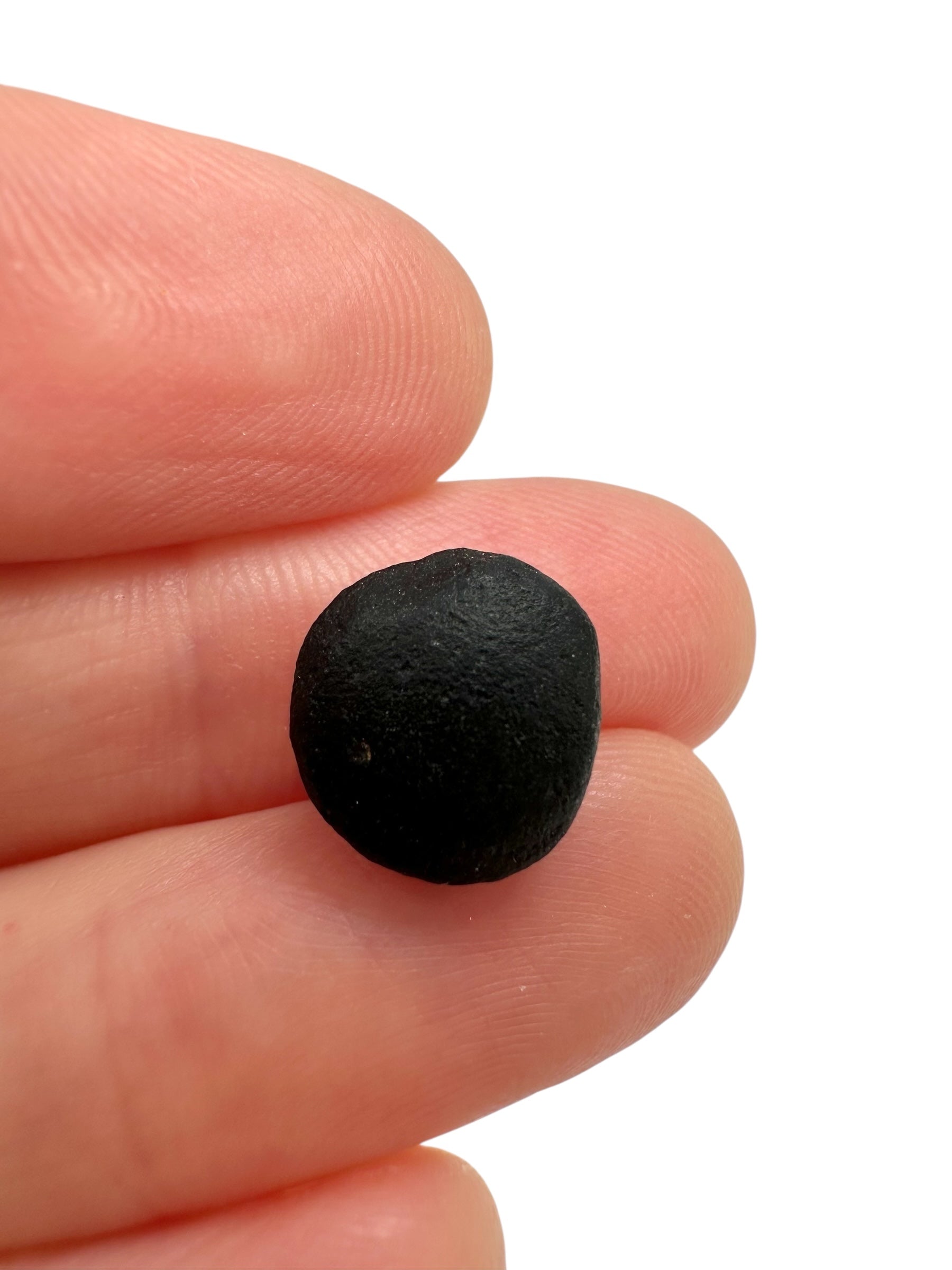 Australite "button" 0,8g – Kalgoorlie, Western Australia