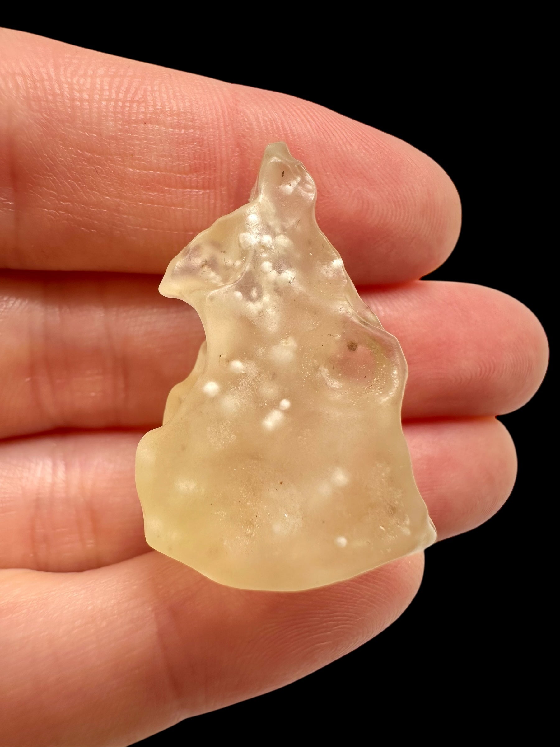 Libyan desert glass with sand inclusions – 7,4g - LPI20