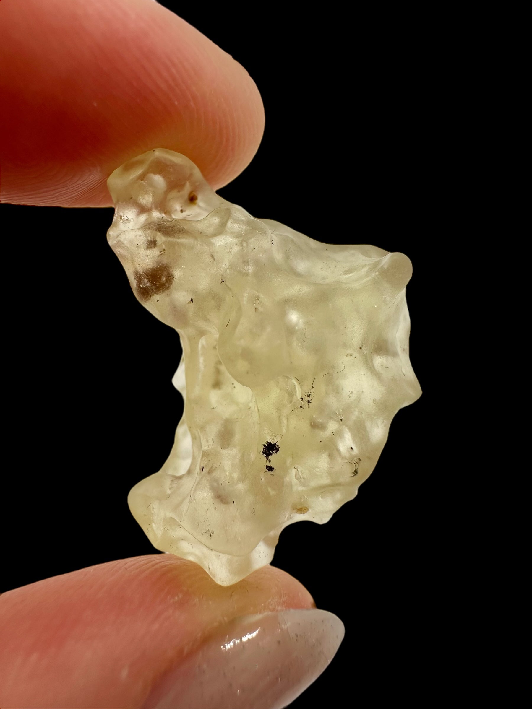 Libyan desert glass with sand inclusions – 5,2g - LPI22
