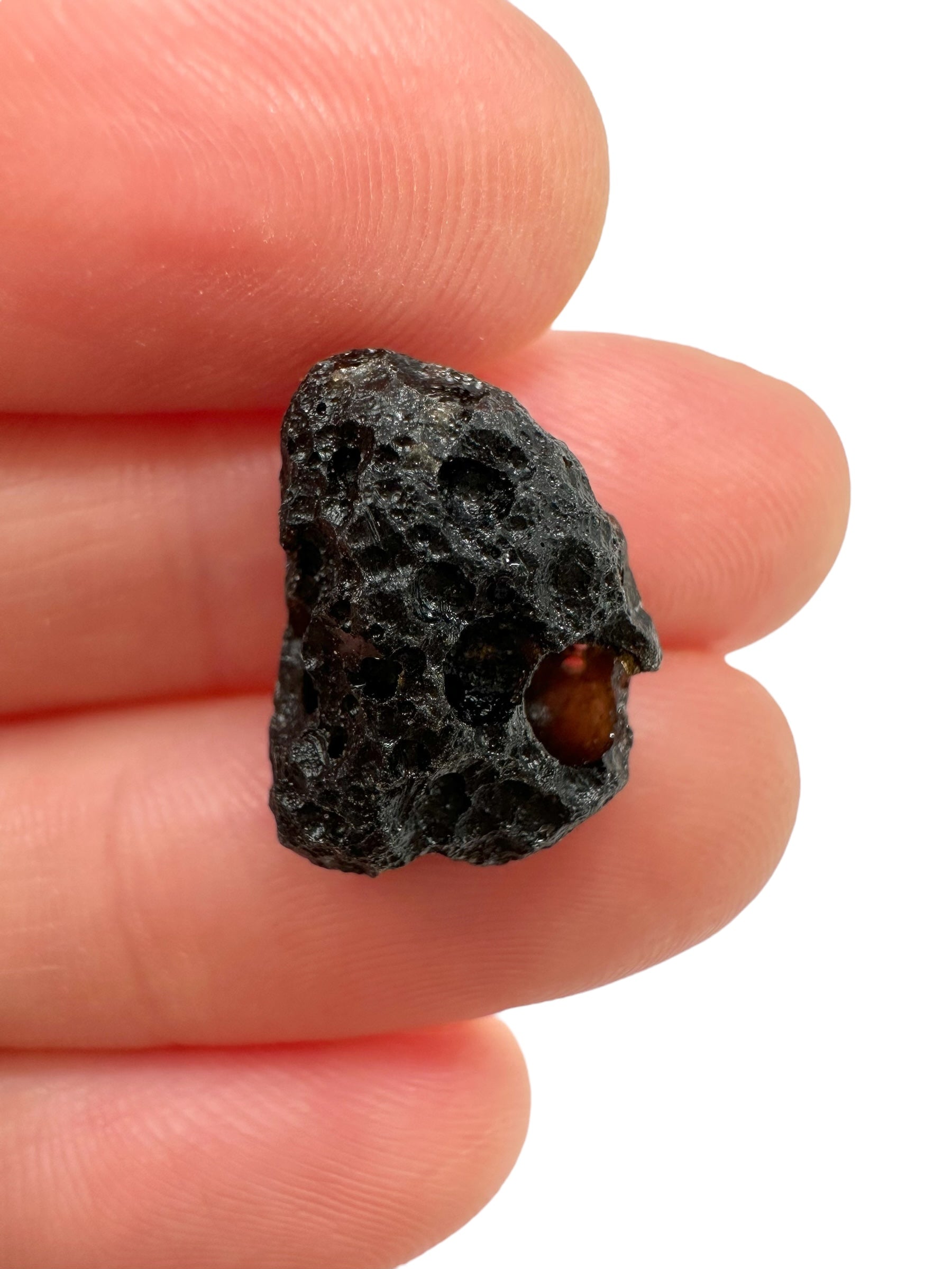 Indochinite 1,2g – Guangdong, China - IN119