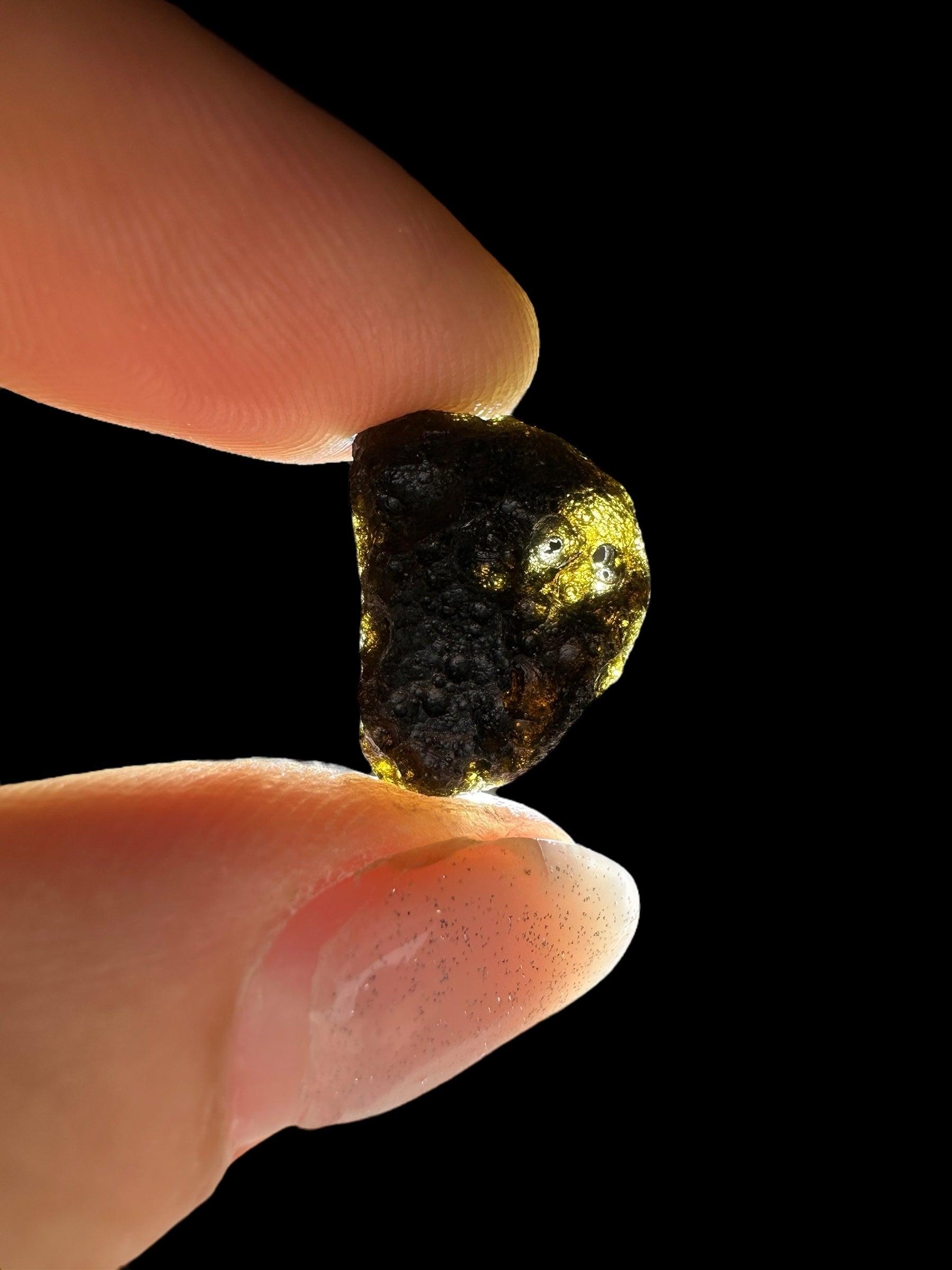 Indochinite 1,2g – Guangdong, China