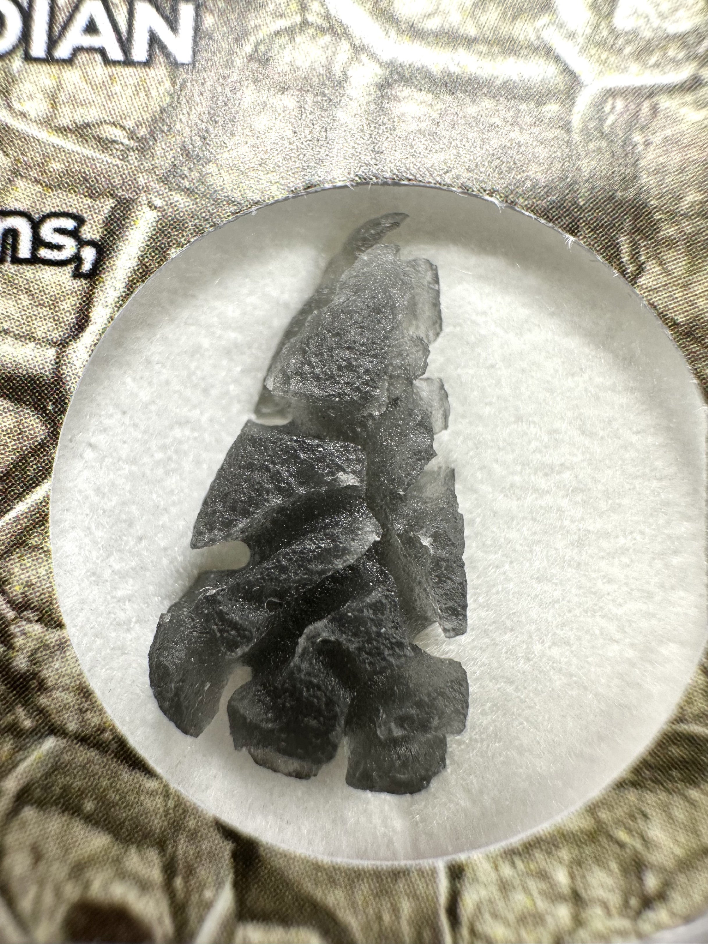 Slovak obsidian – Hedgehog 0,9g – in box - OBJ214