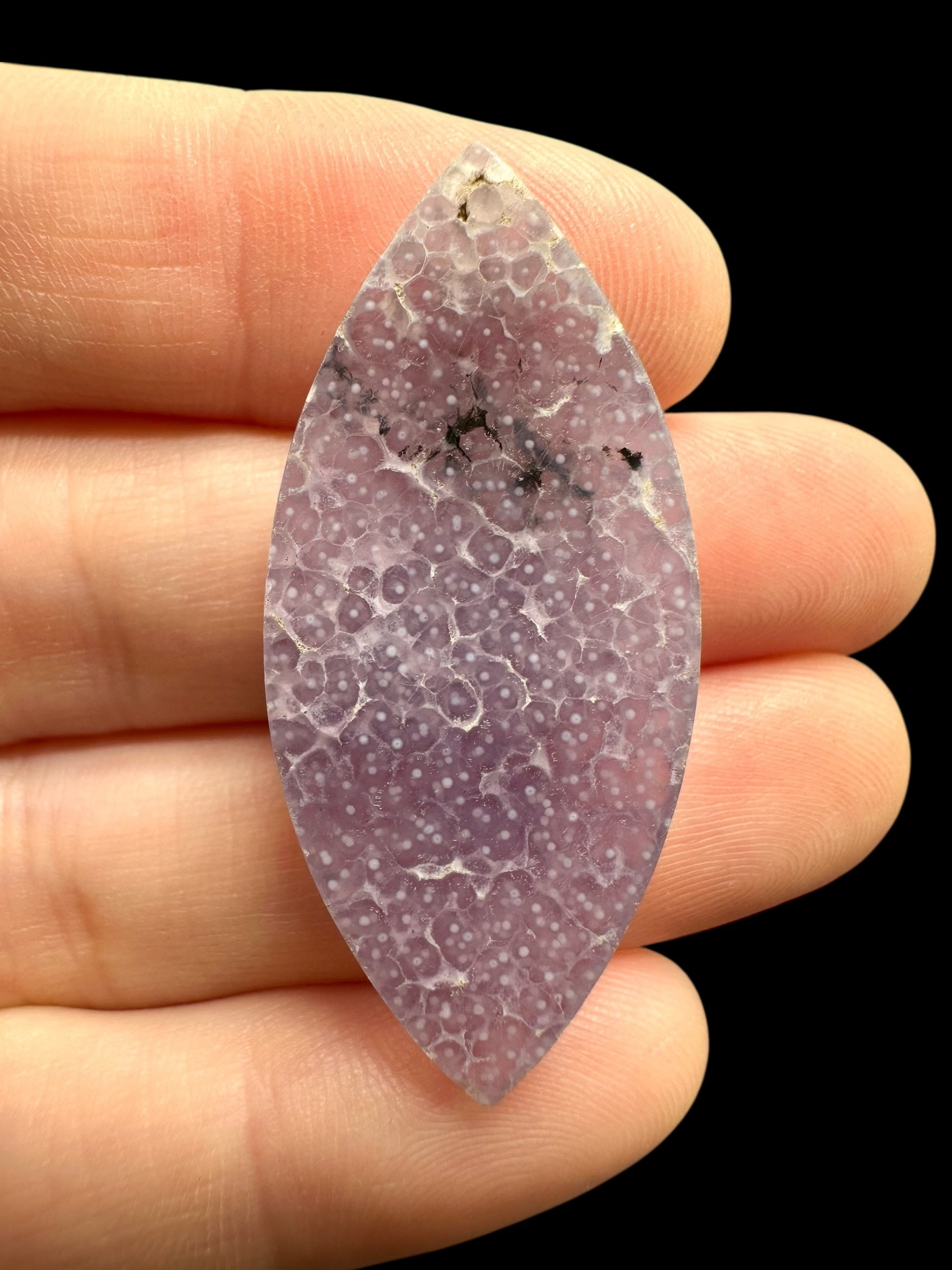 Grape Chalcedony cabochon – Sulawesi, Indonesia - HCH432