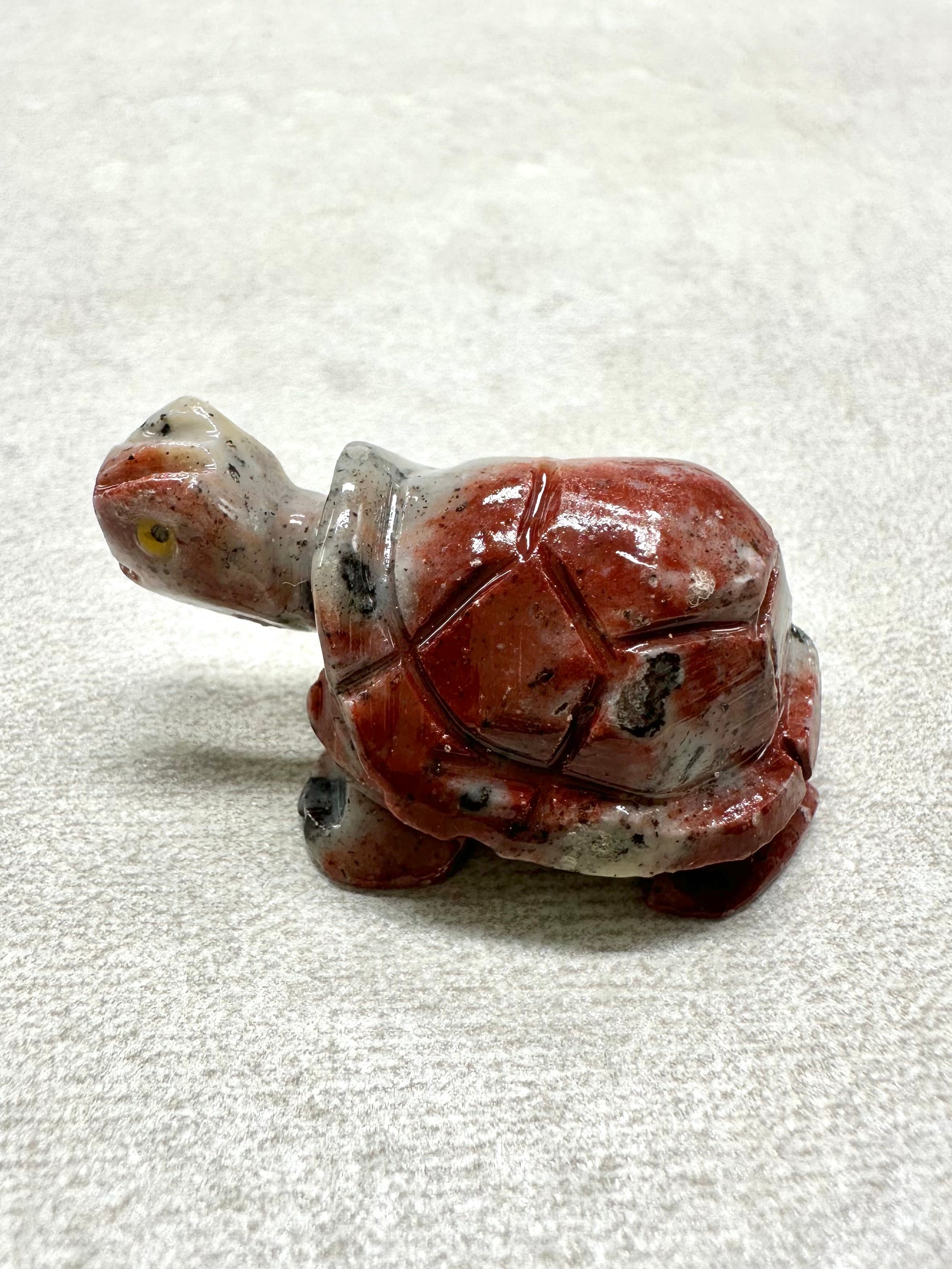 Animal made of soapstone – turtle