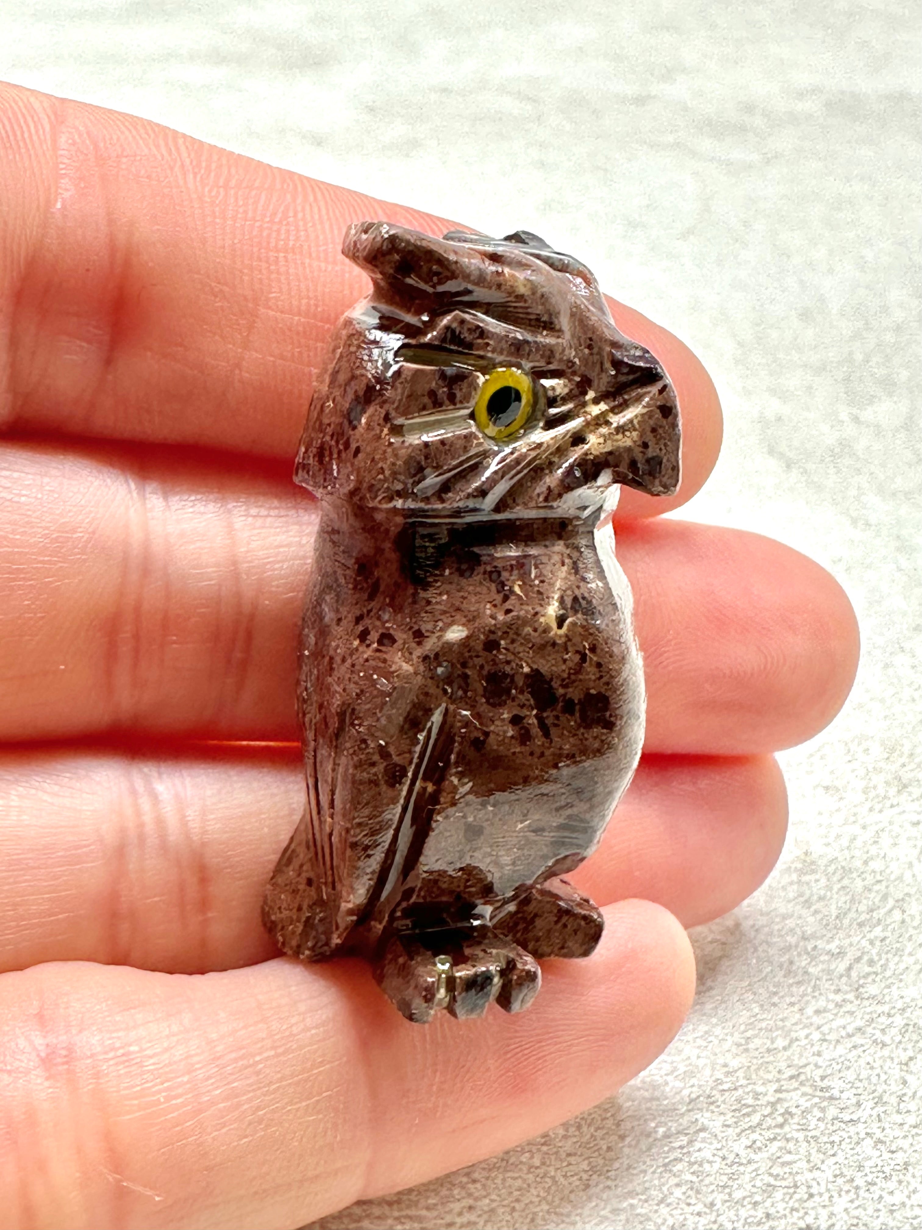 Animal made of soapstone – owl - ZV005