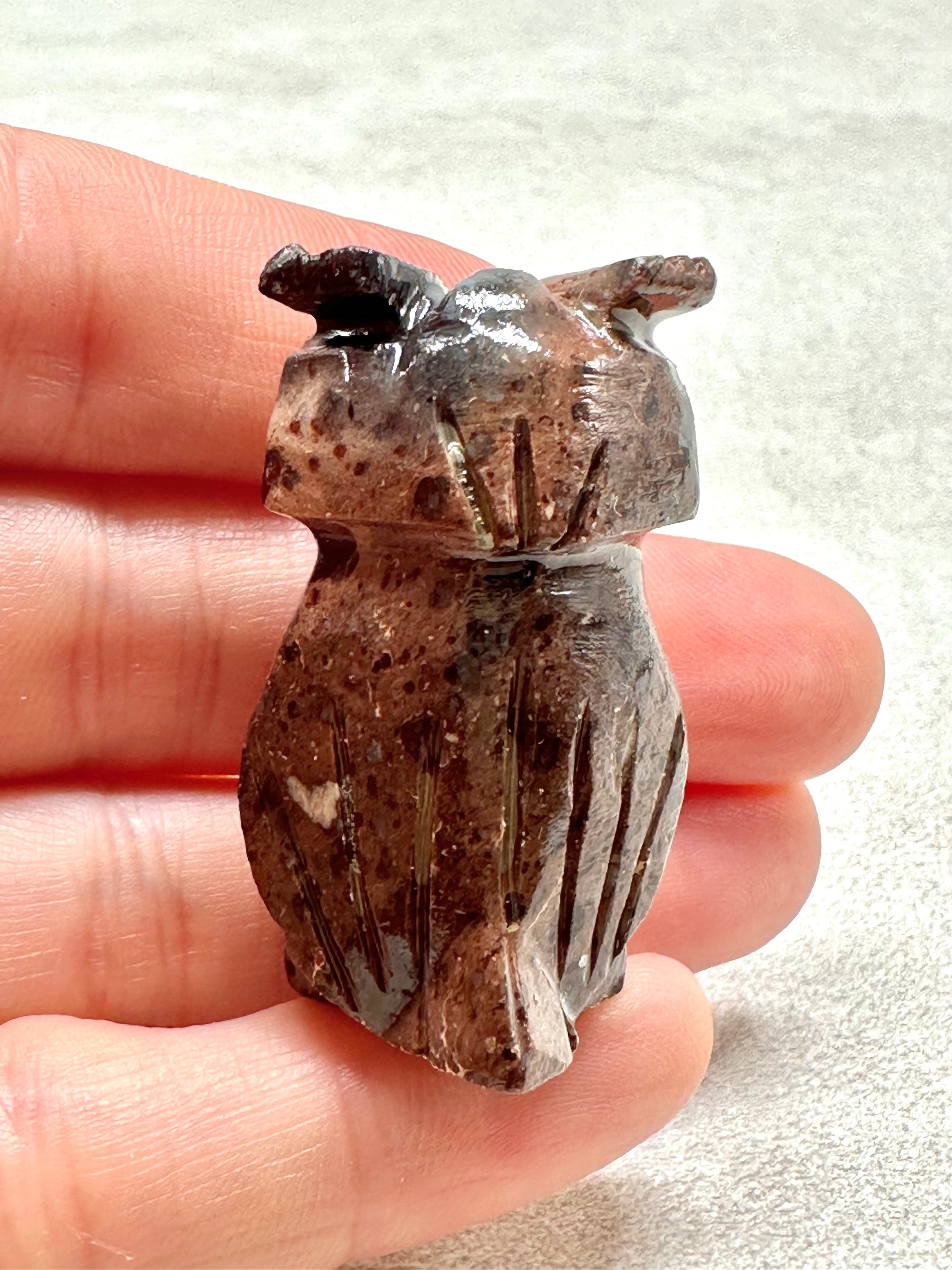 Animal made of soapstone – owl - ZV005