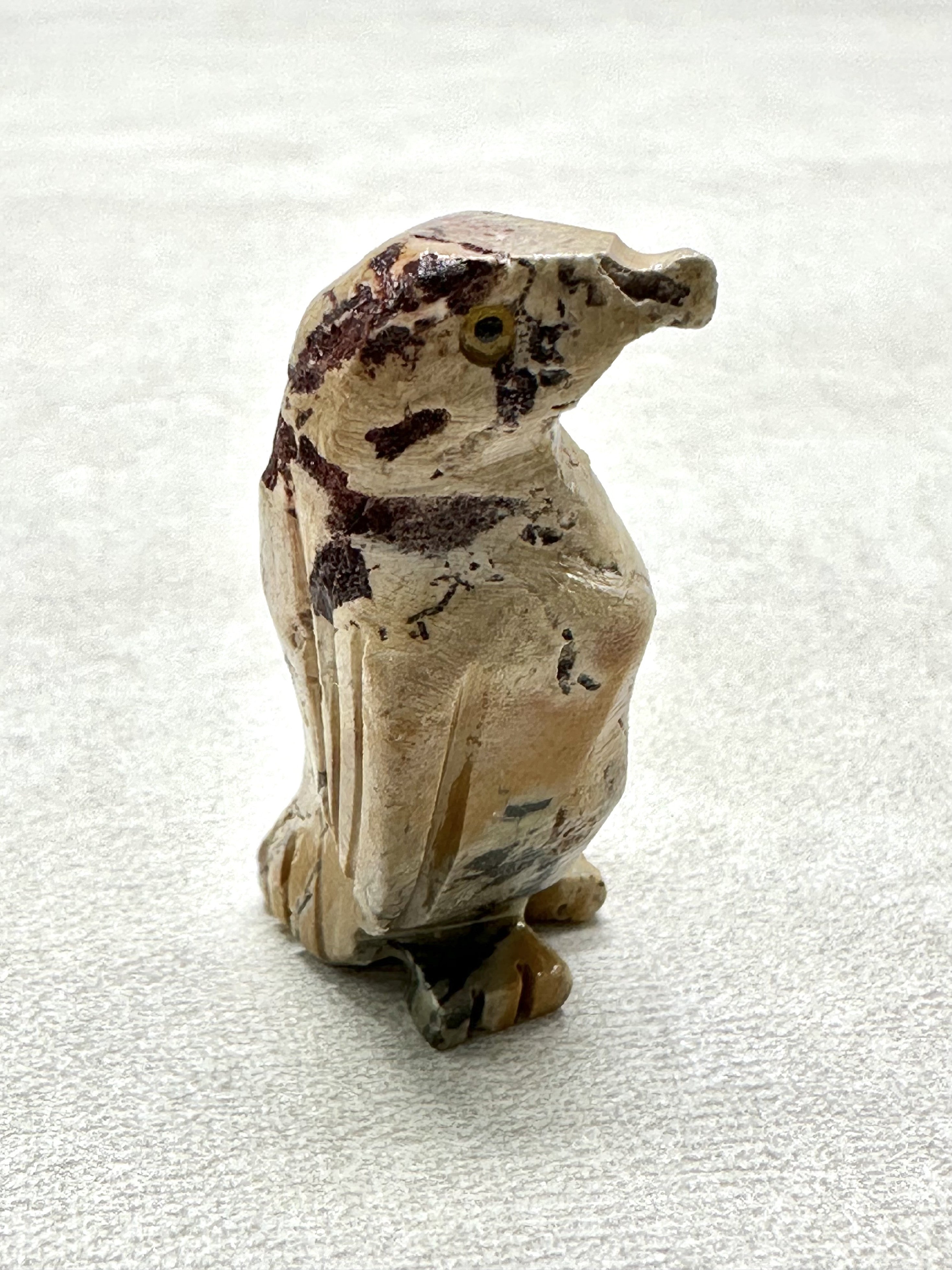 Animal made of soapstone – penguin