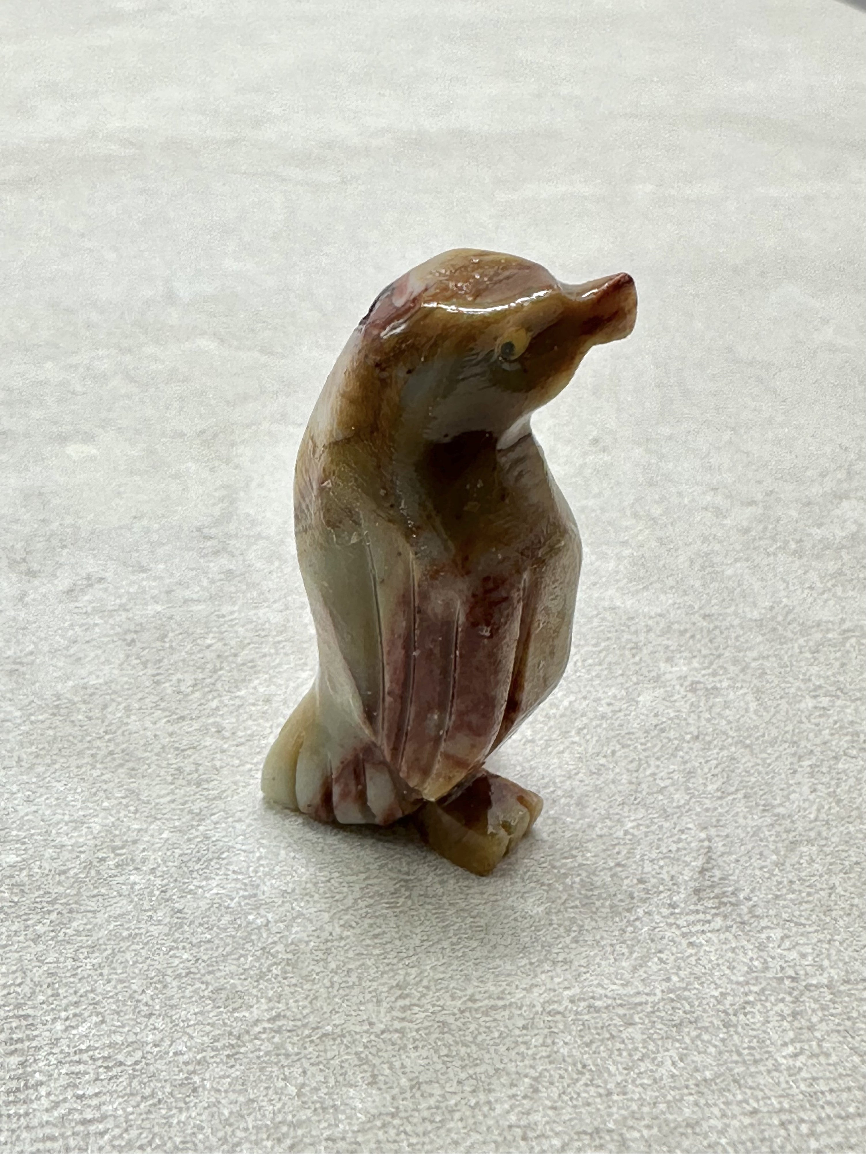 Animal made of soapstone – penguin - ZV009