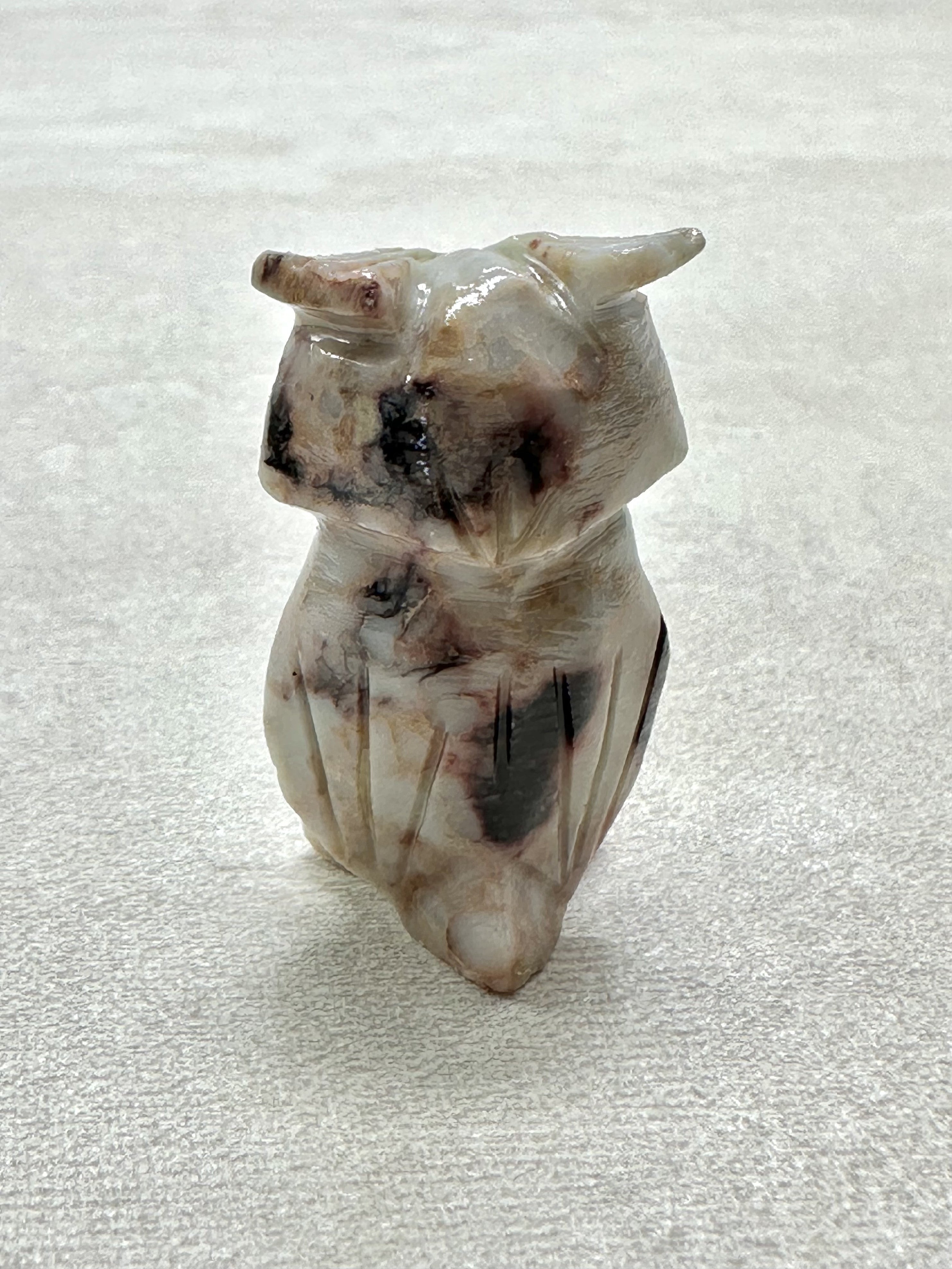 Animal made of soapstone – owl - ZV010