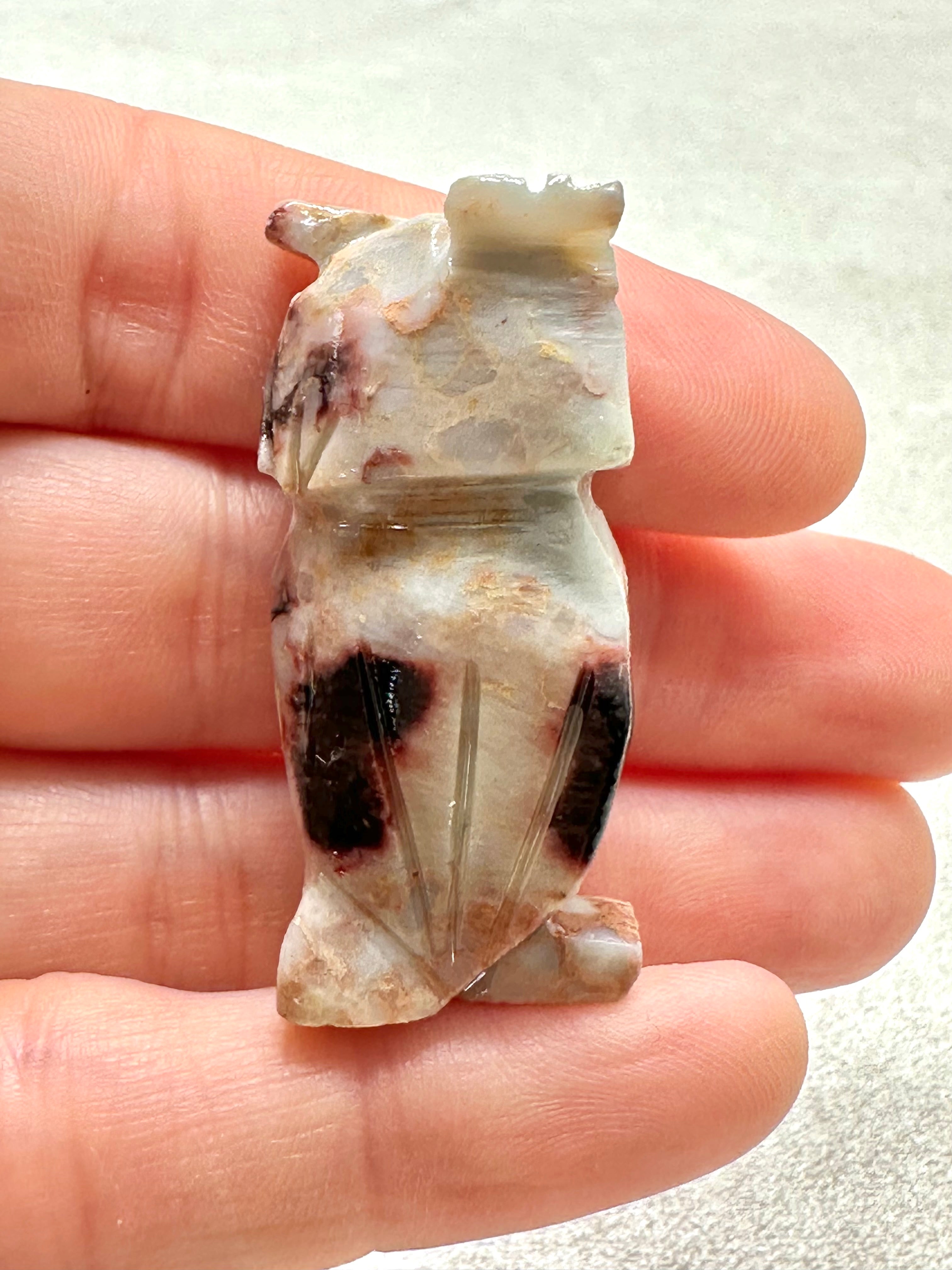 Animal made of soapstone – owl - ZV010