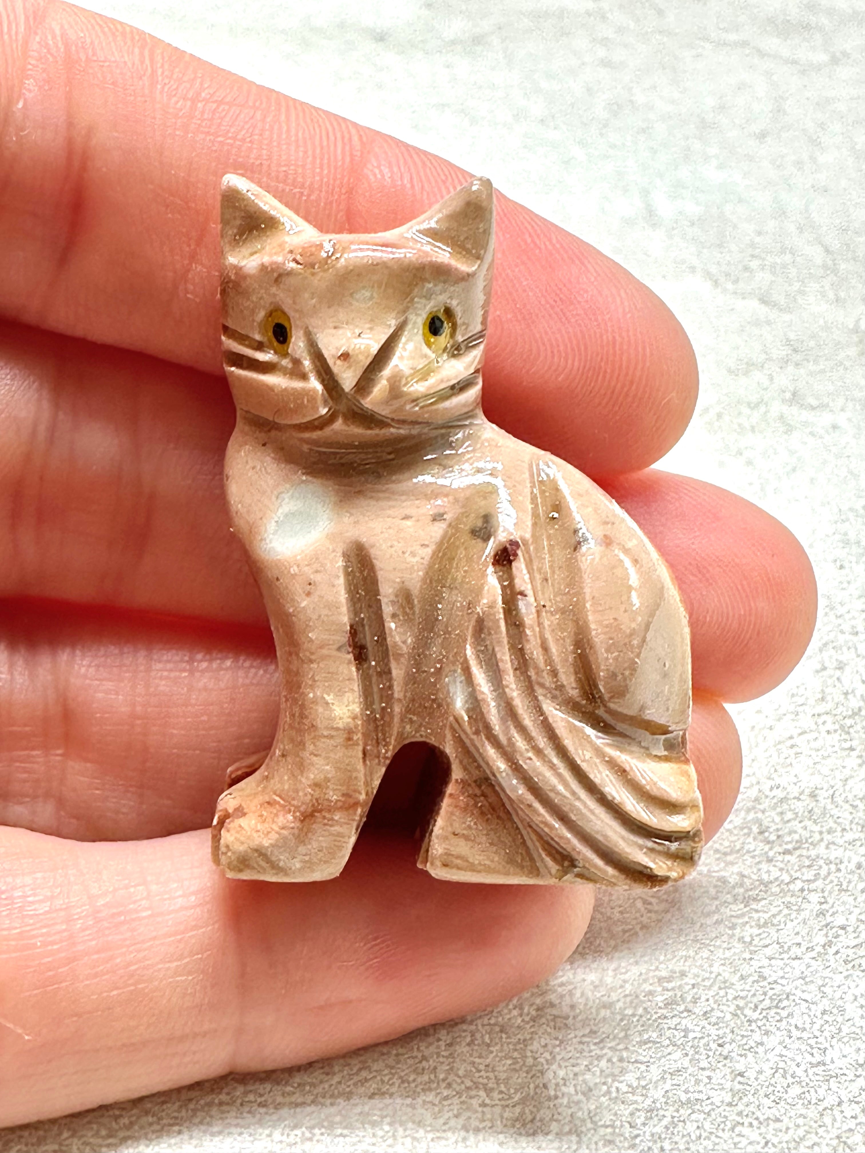 Animal made of soapstone – cat - ZV013