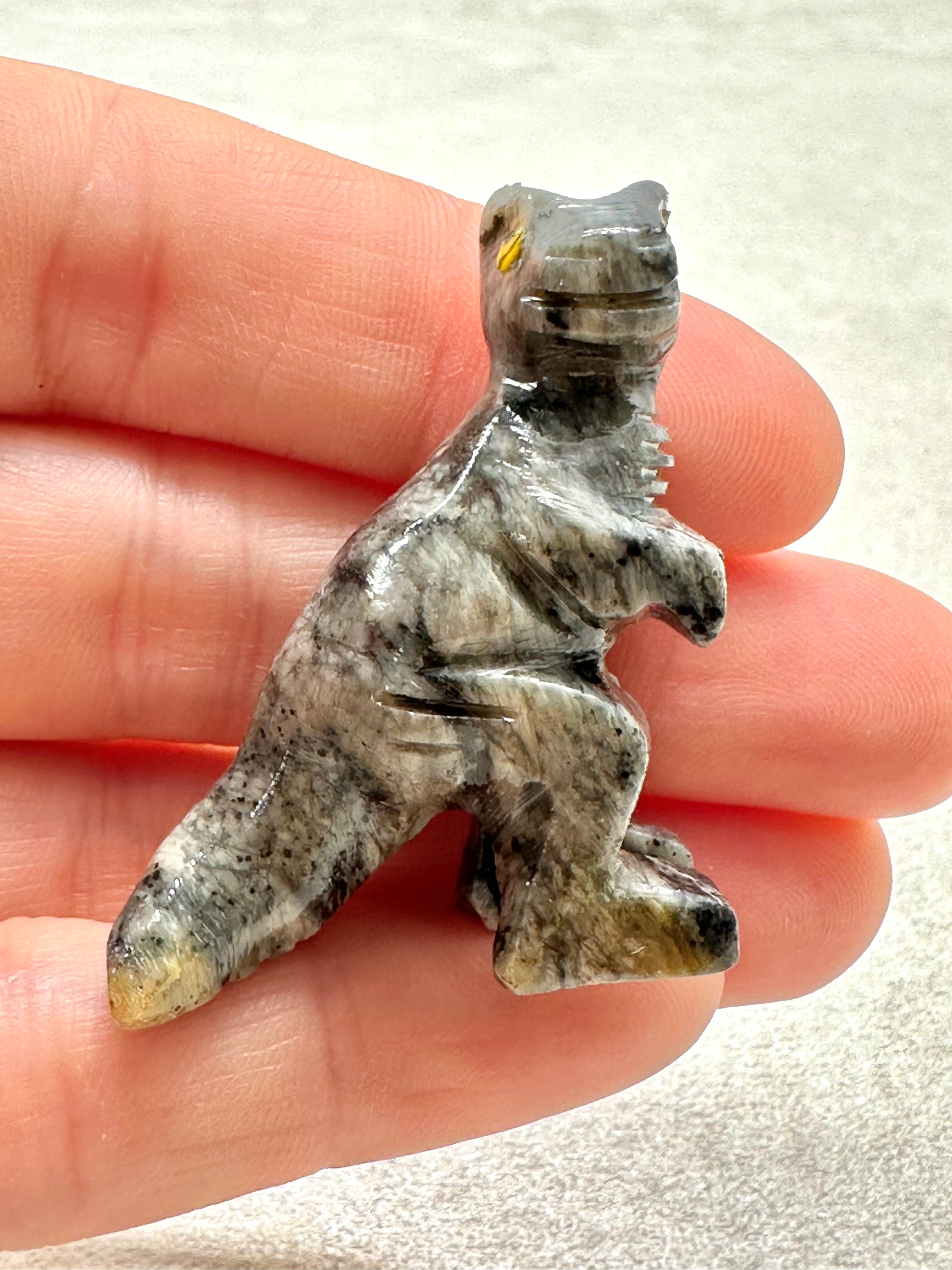 Animal made of soapstone – dinosaur - ZV014