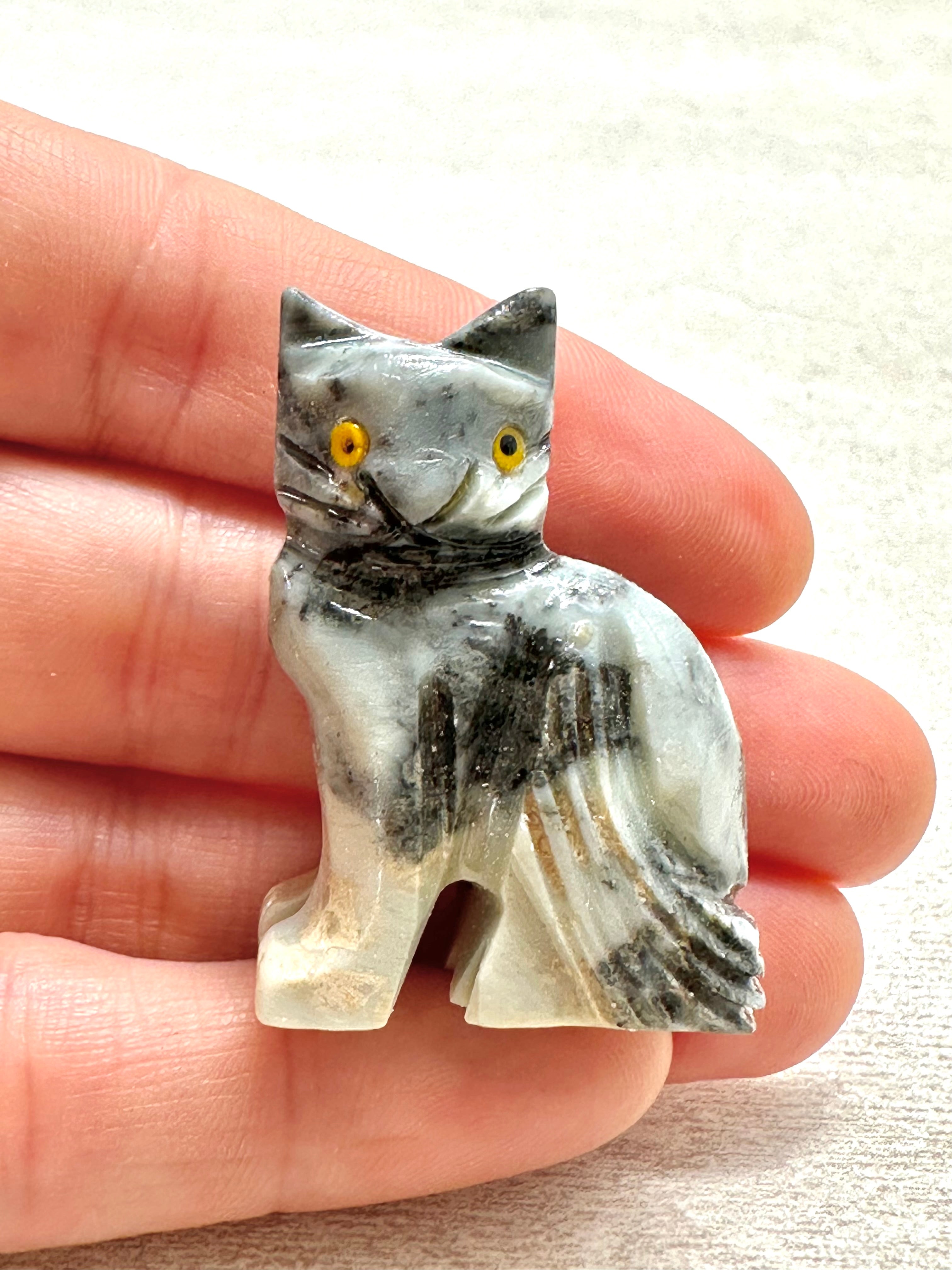 Animal made of soapstone – cat - ZV021