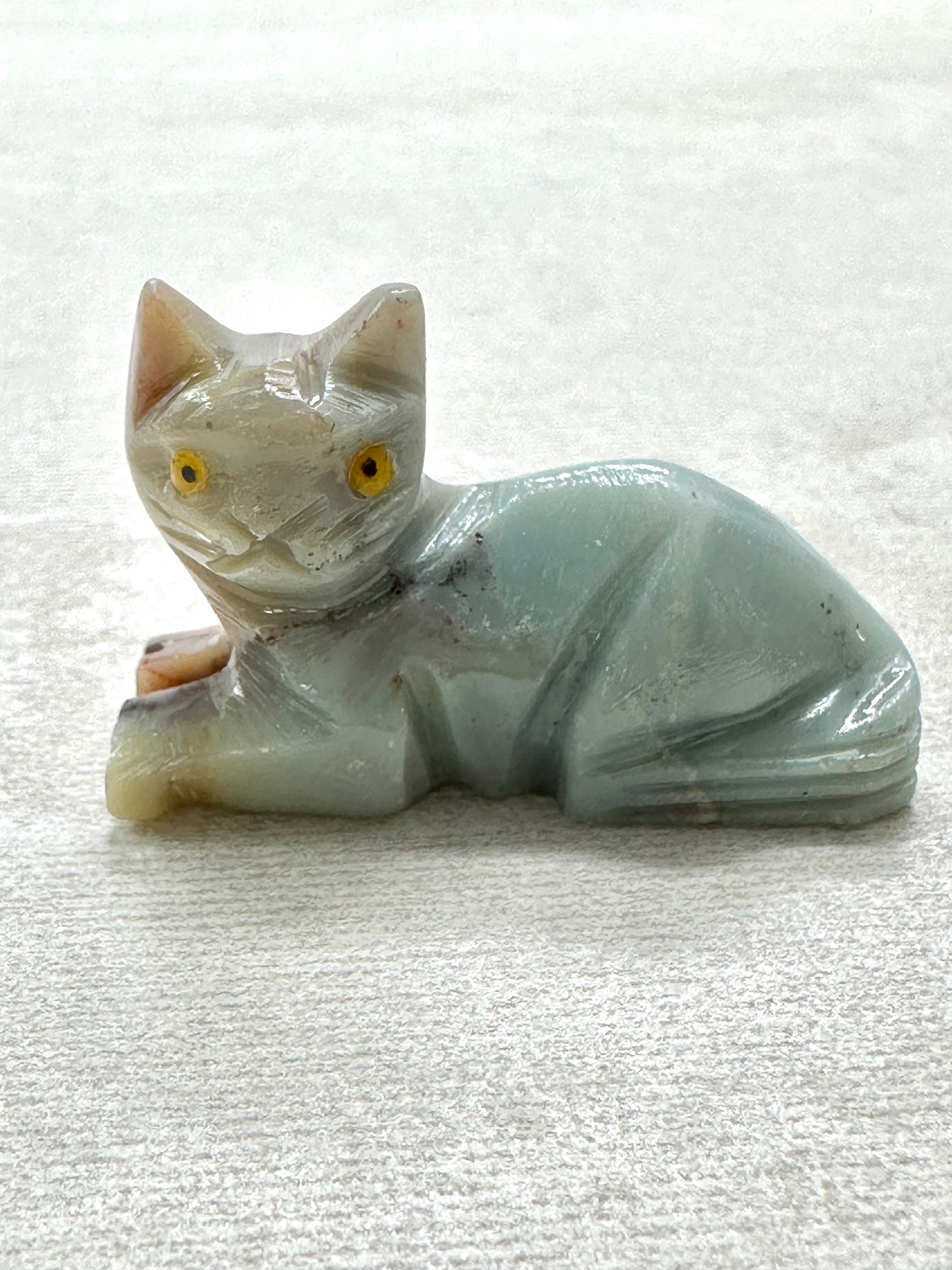 Animal made of soapstone – cat