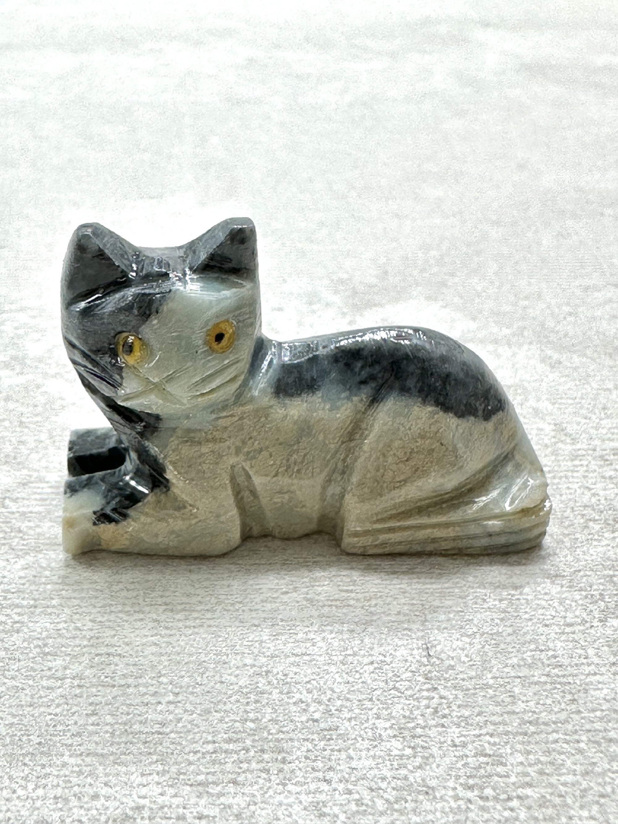 Animal made of soapstone – cat
