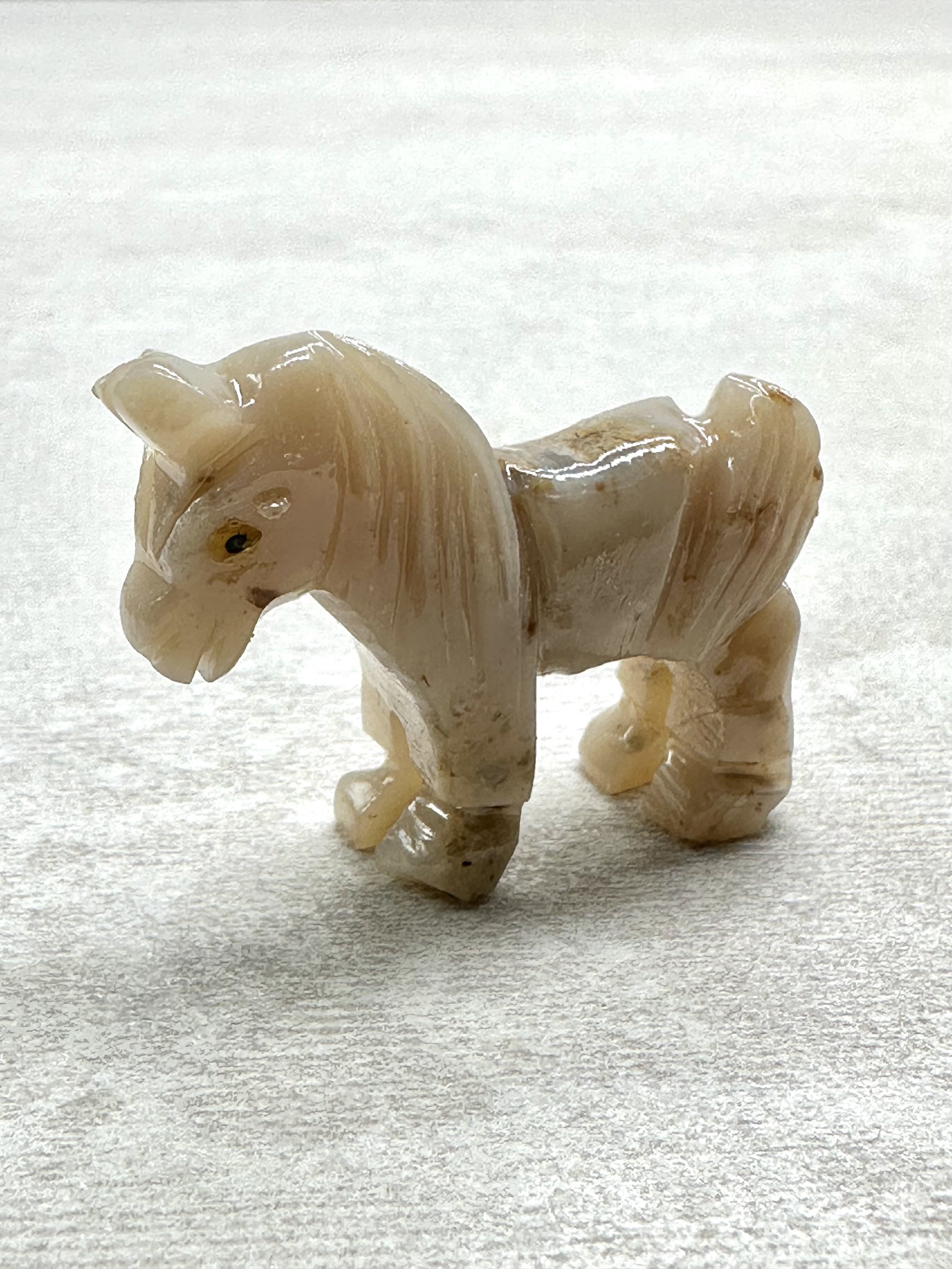 Animal made of soapstone – horse - ZV027