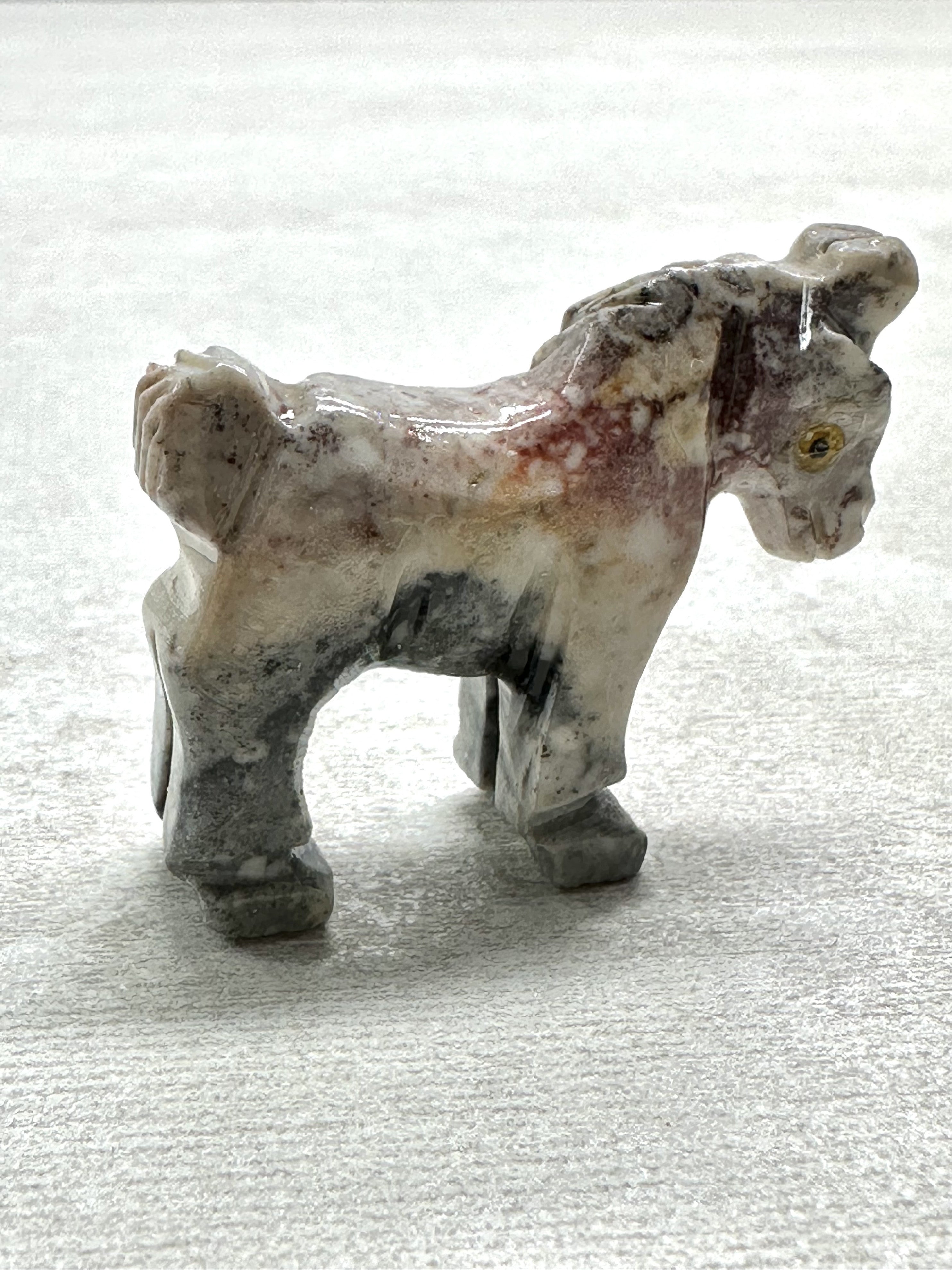 Animal made of soapstone – horse - ZV028
