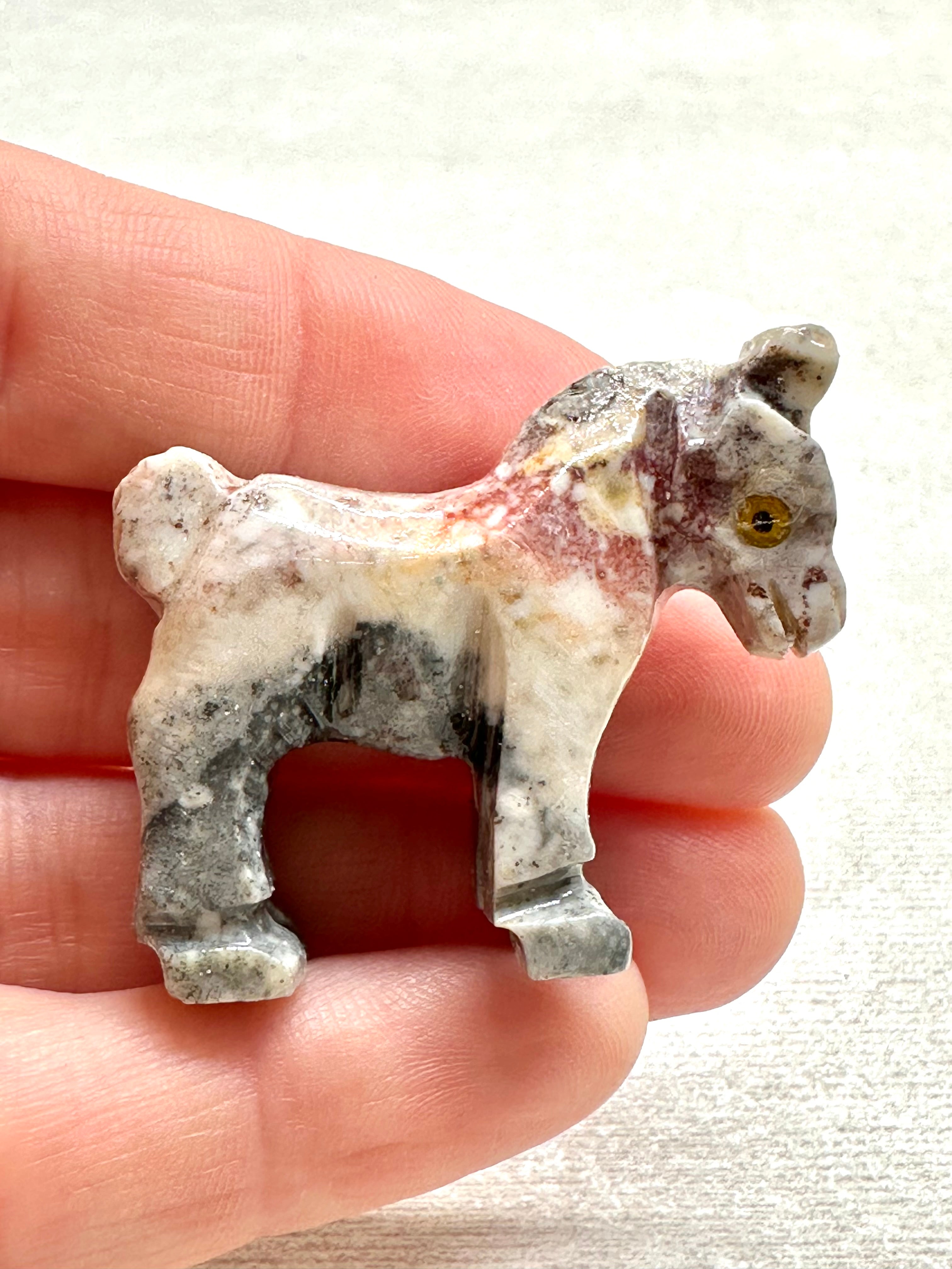 Animal made of soapstone – horse - ZV028