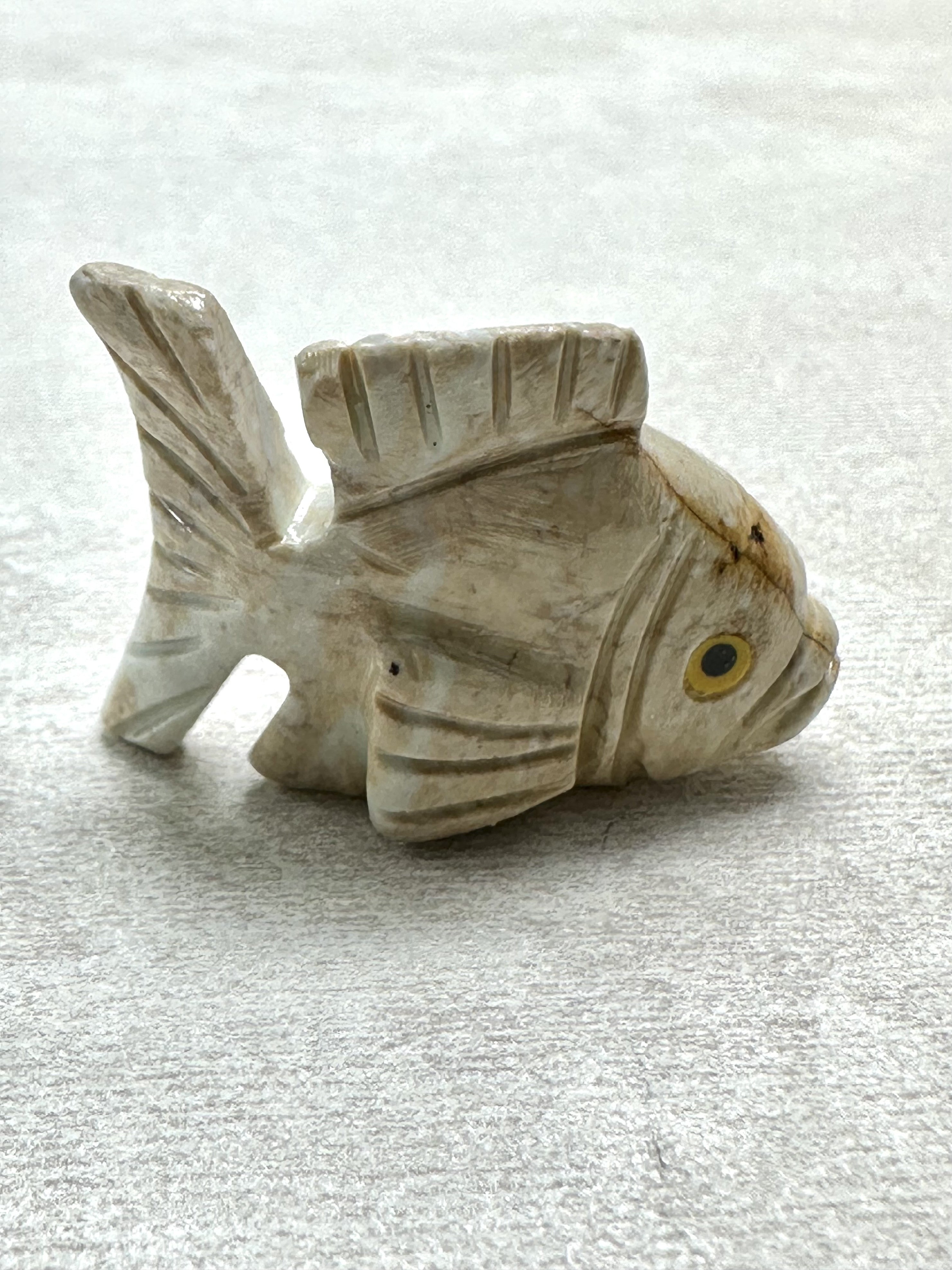 Animal made of soapstone – fish - ZV033