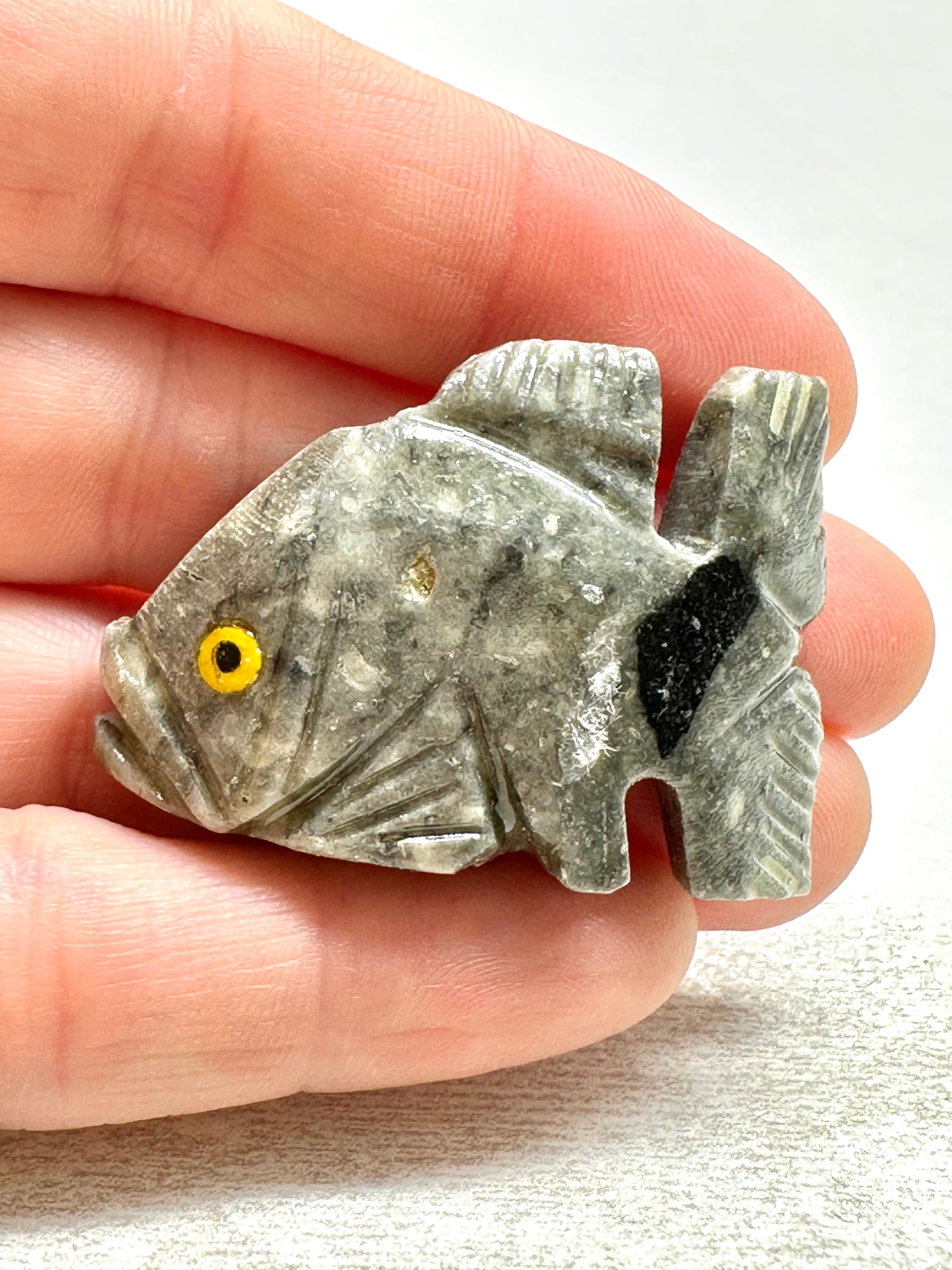 Animal made of soapstone – fish - ZV034