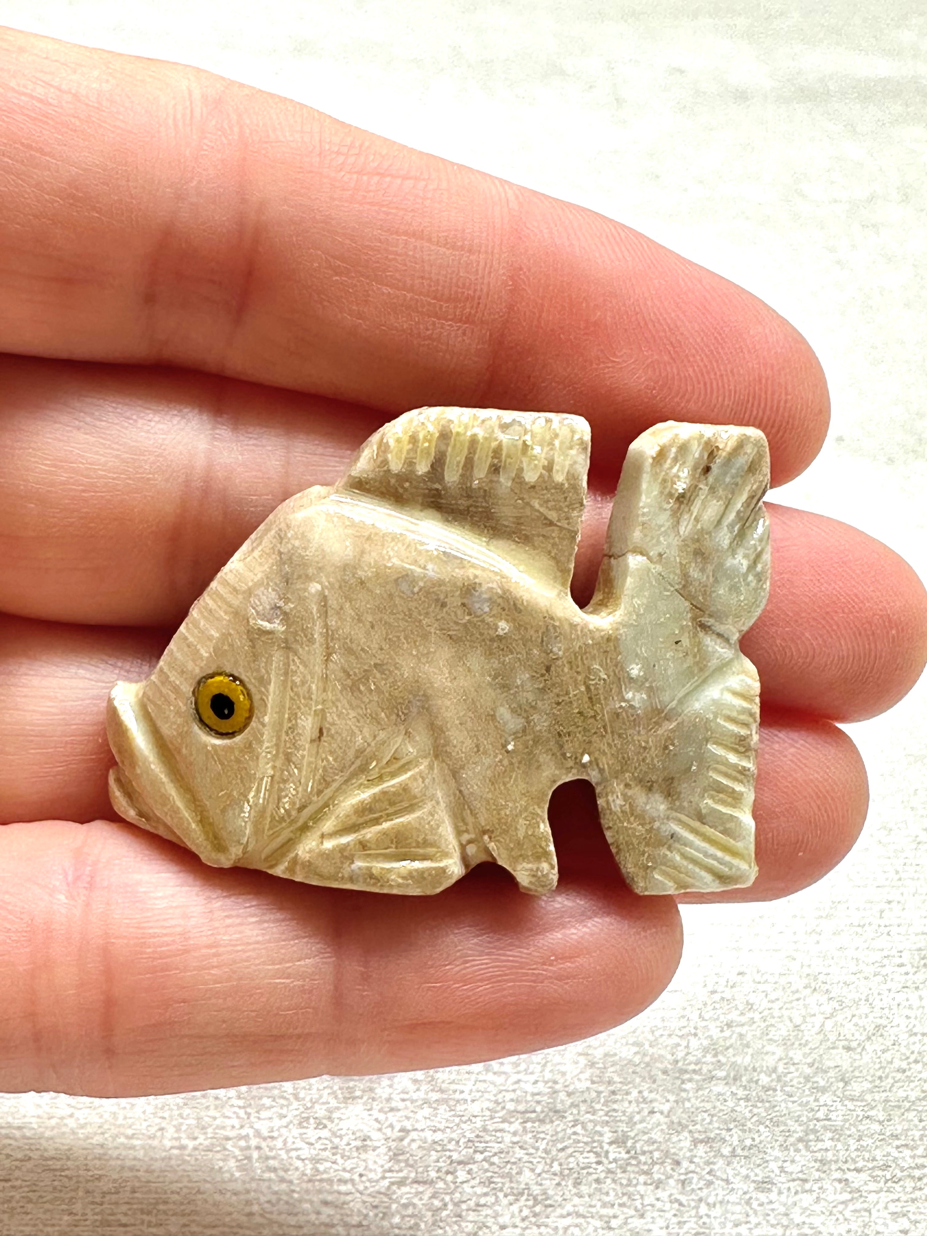 Animal made of soapstone – fish - ZV037