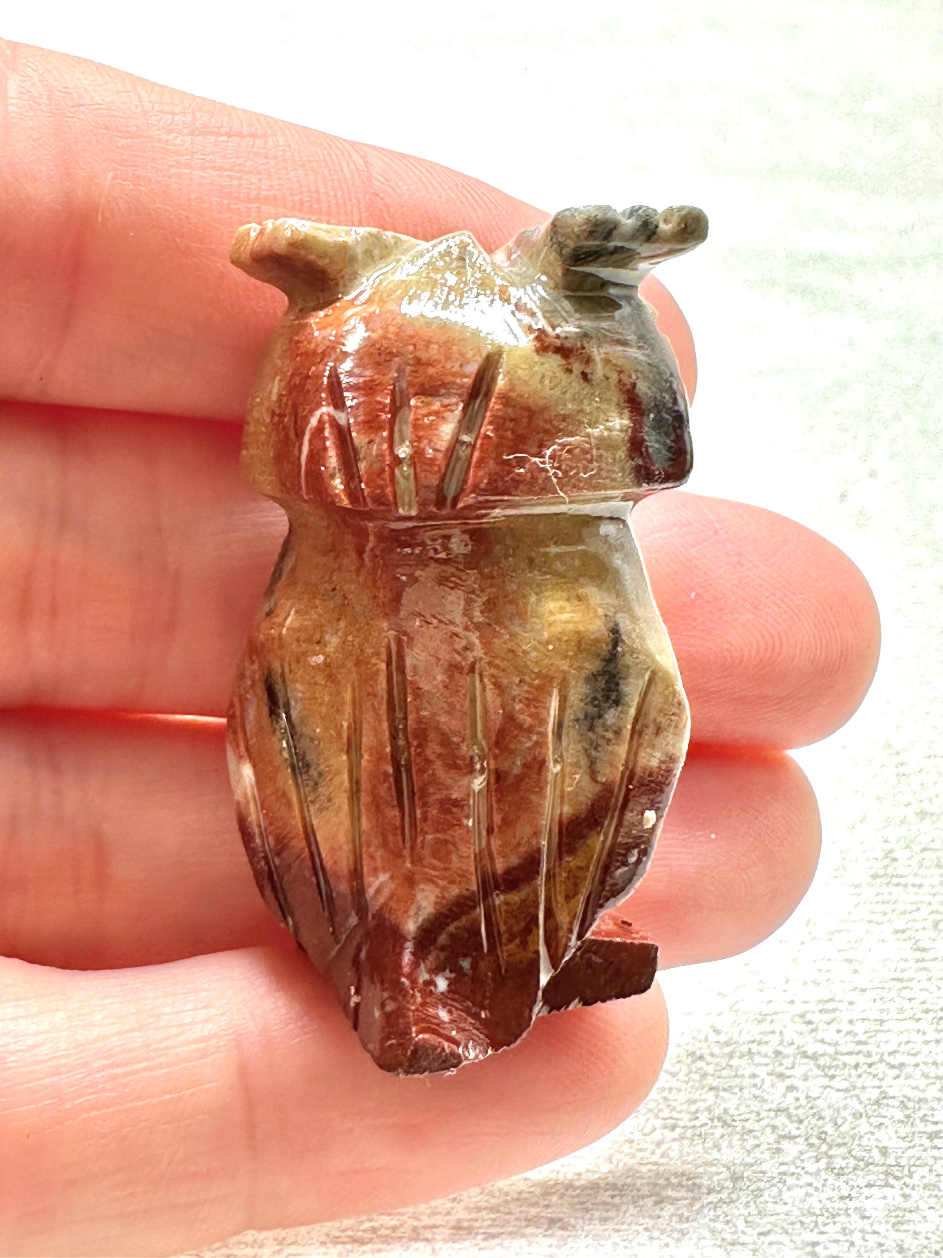 Animal made of soapstone – owl - ZV040