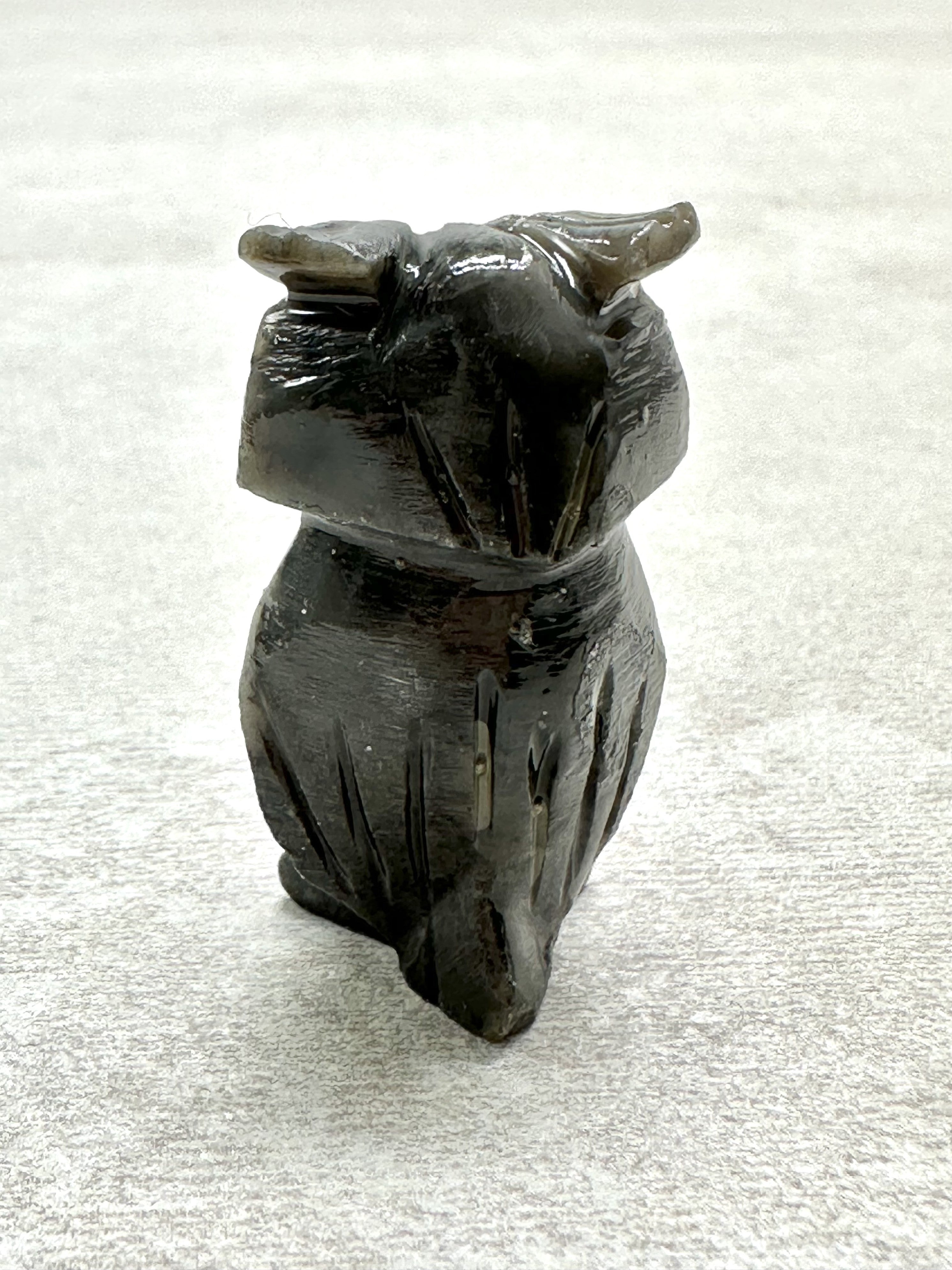 Animal made of soapstone – owl - ZV041