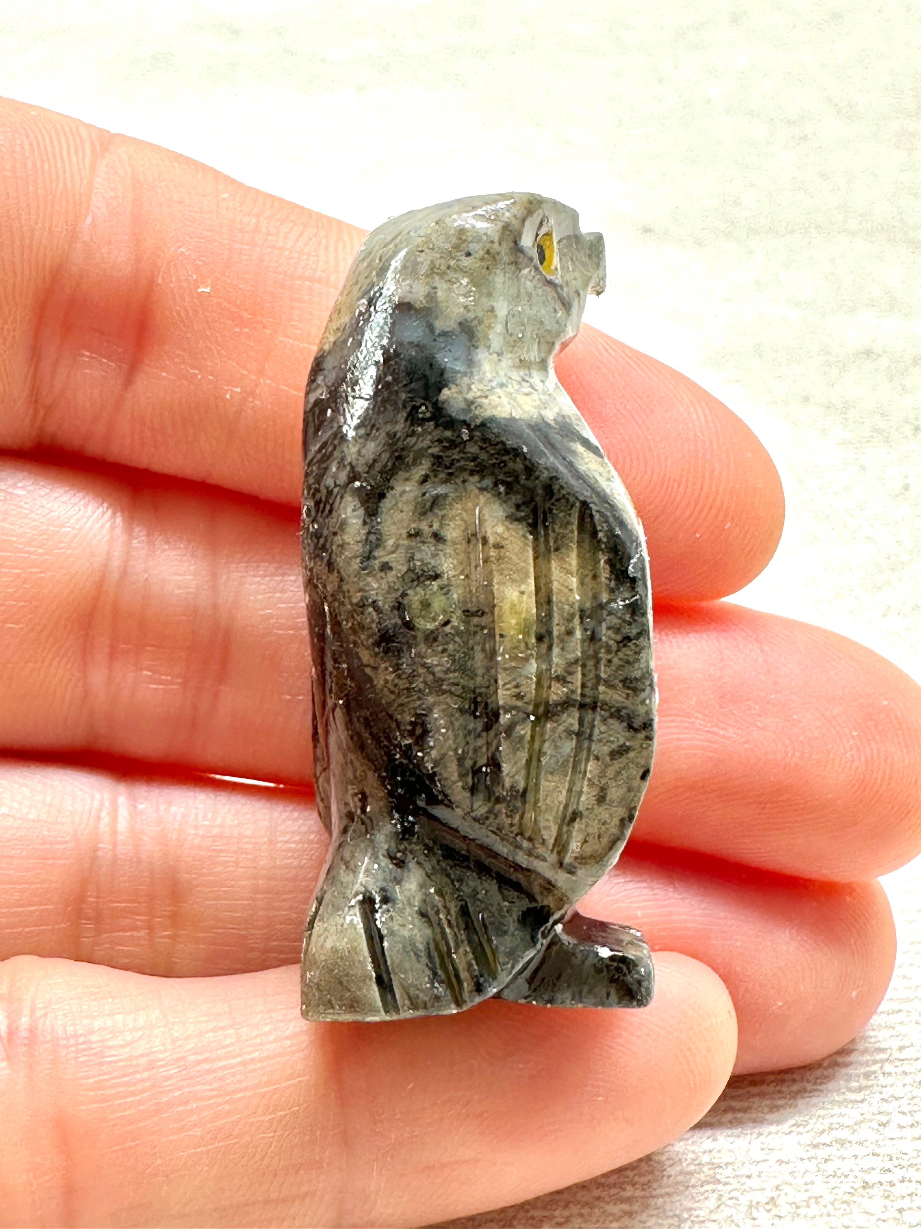 Animal made of soapstone – penguin - ZV046