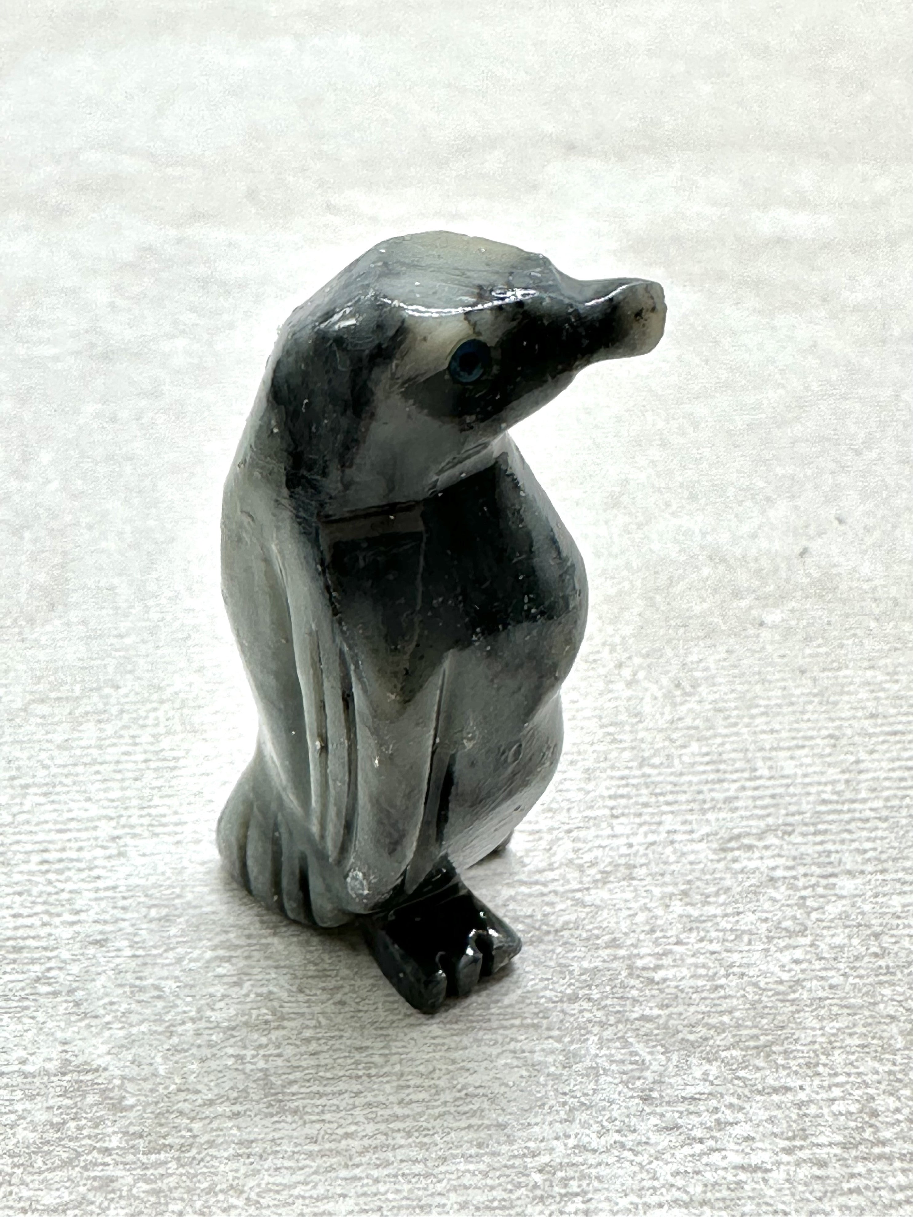Animal made of soapstone – penguin - ZV049