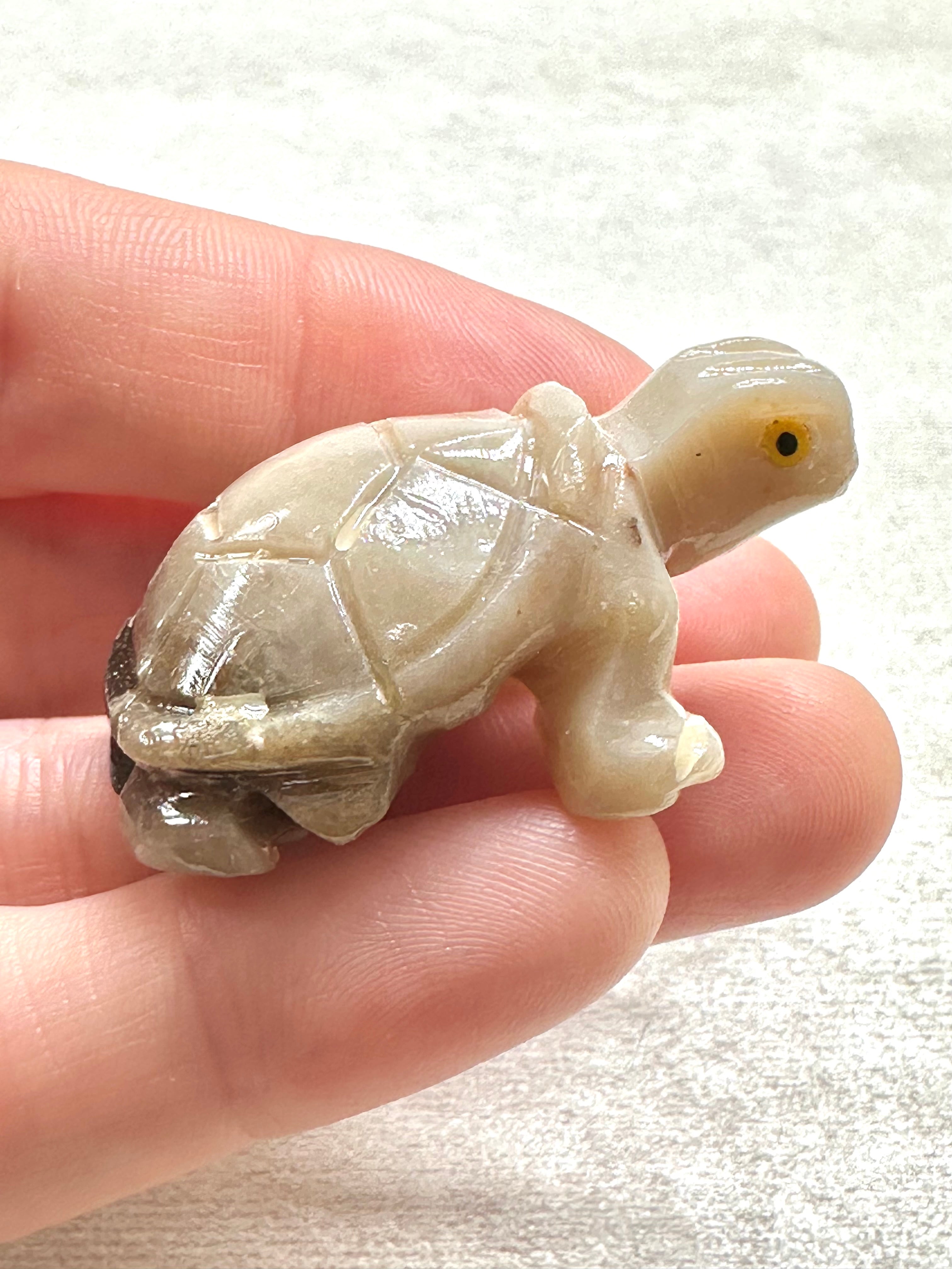 Animal made of soapstone – turtle - ZV051
