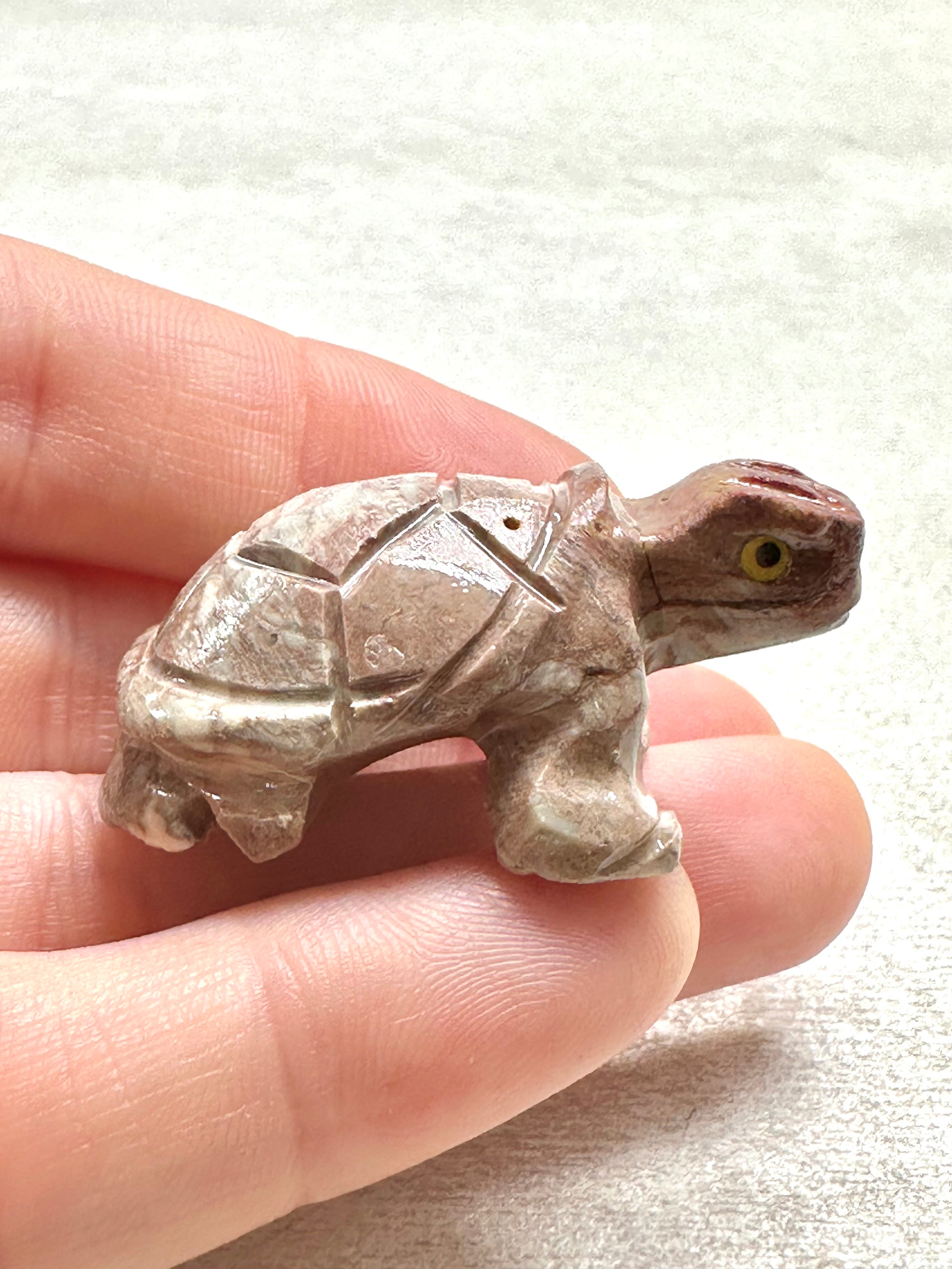 Animal made of soapstone – turtle - ZV052