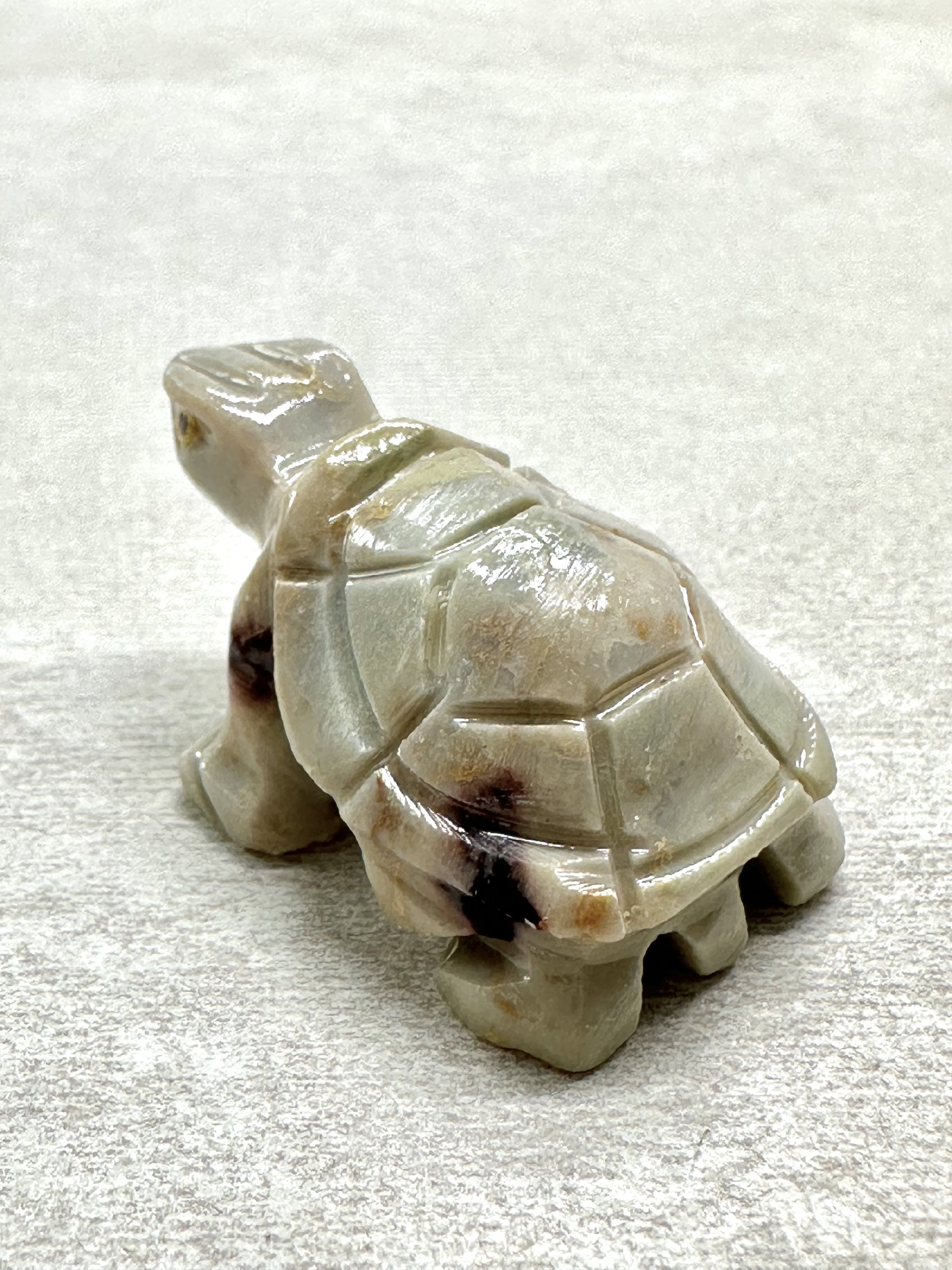Animal made of soapstone – turtle - ZV055
