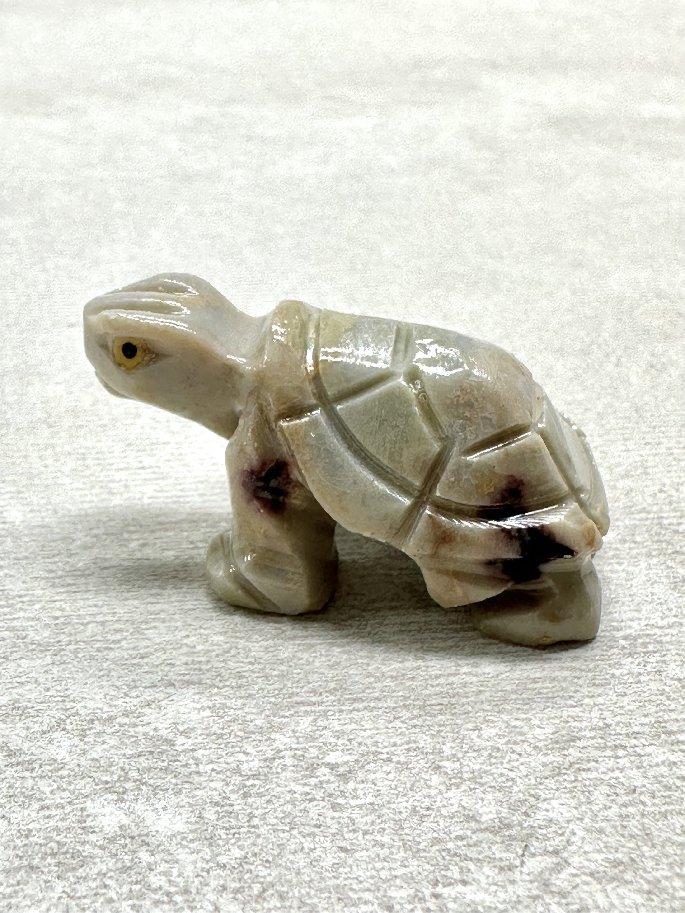 Animal made of soapstone – turtle