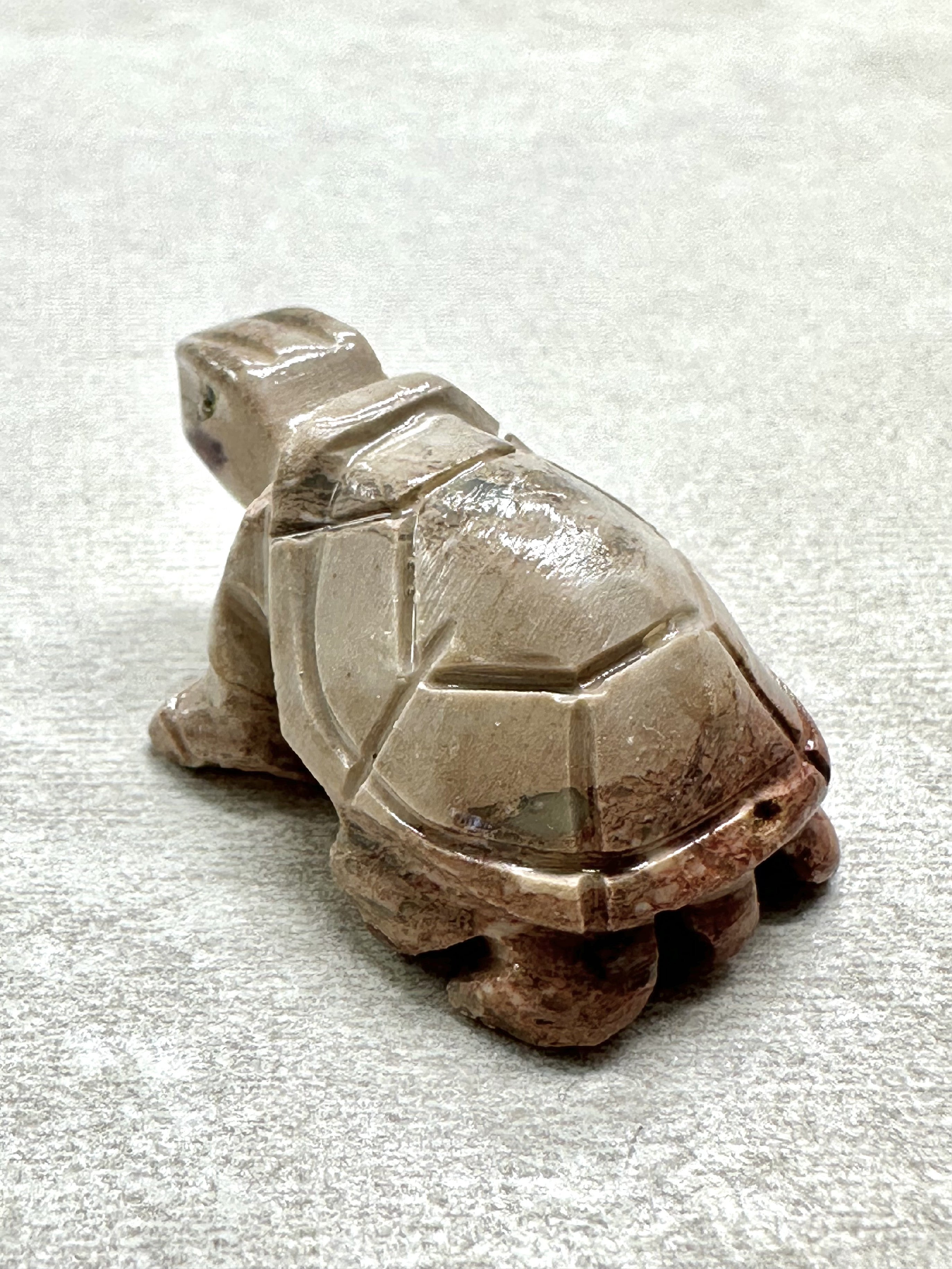 Animal made of soapstone – turtle - ZV056