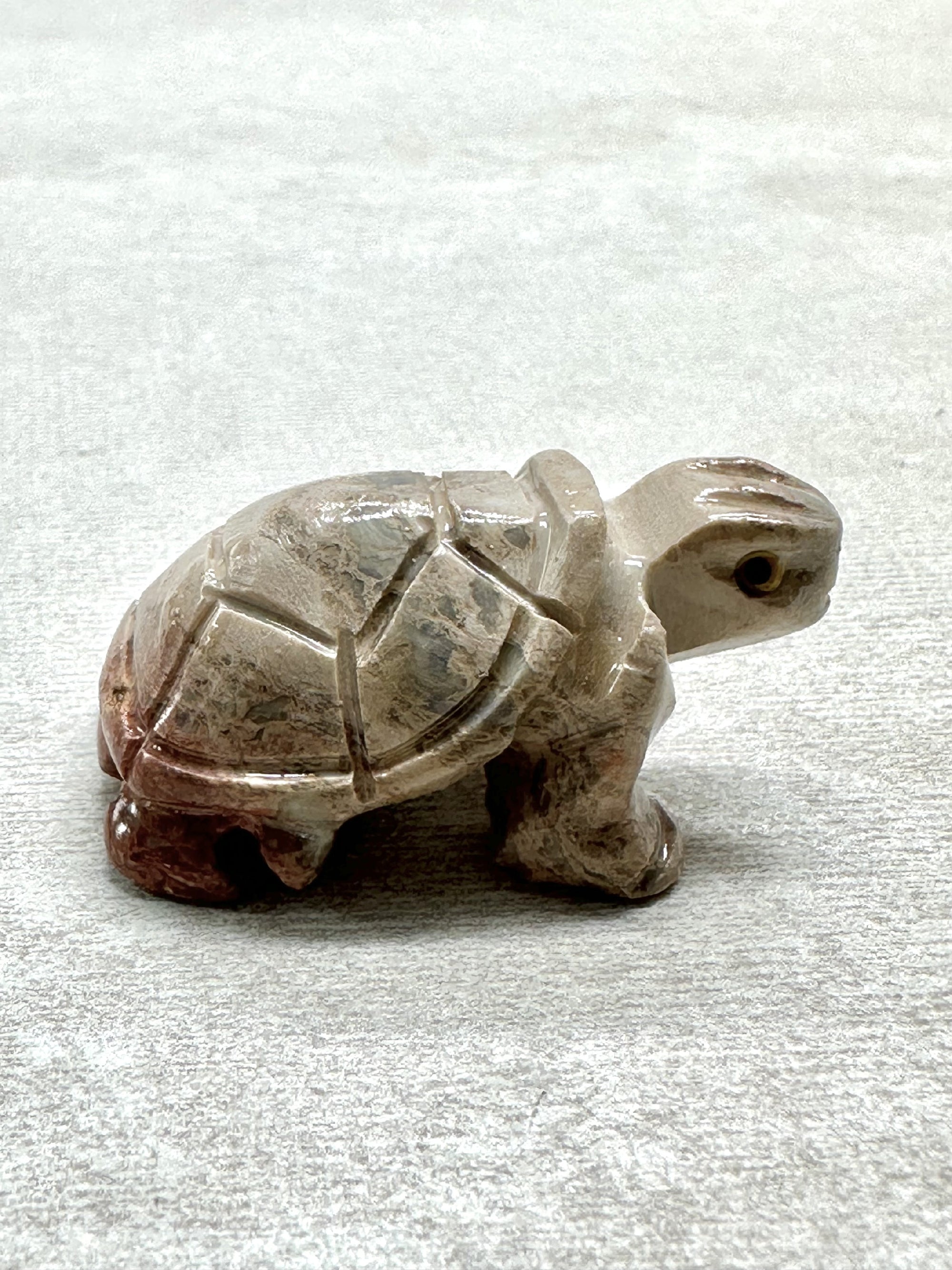 Animal made of soapstone – turtle