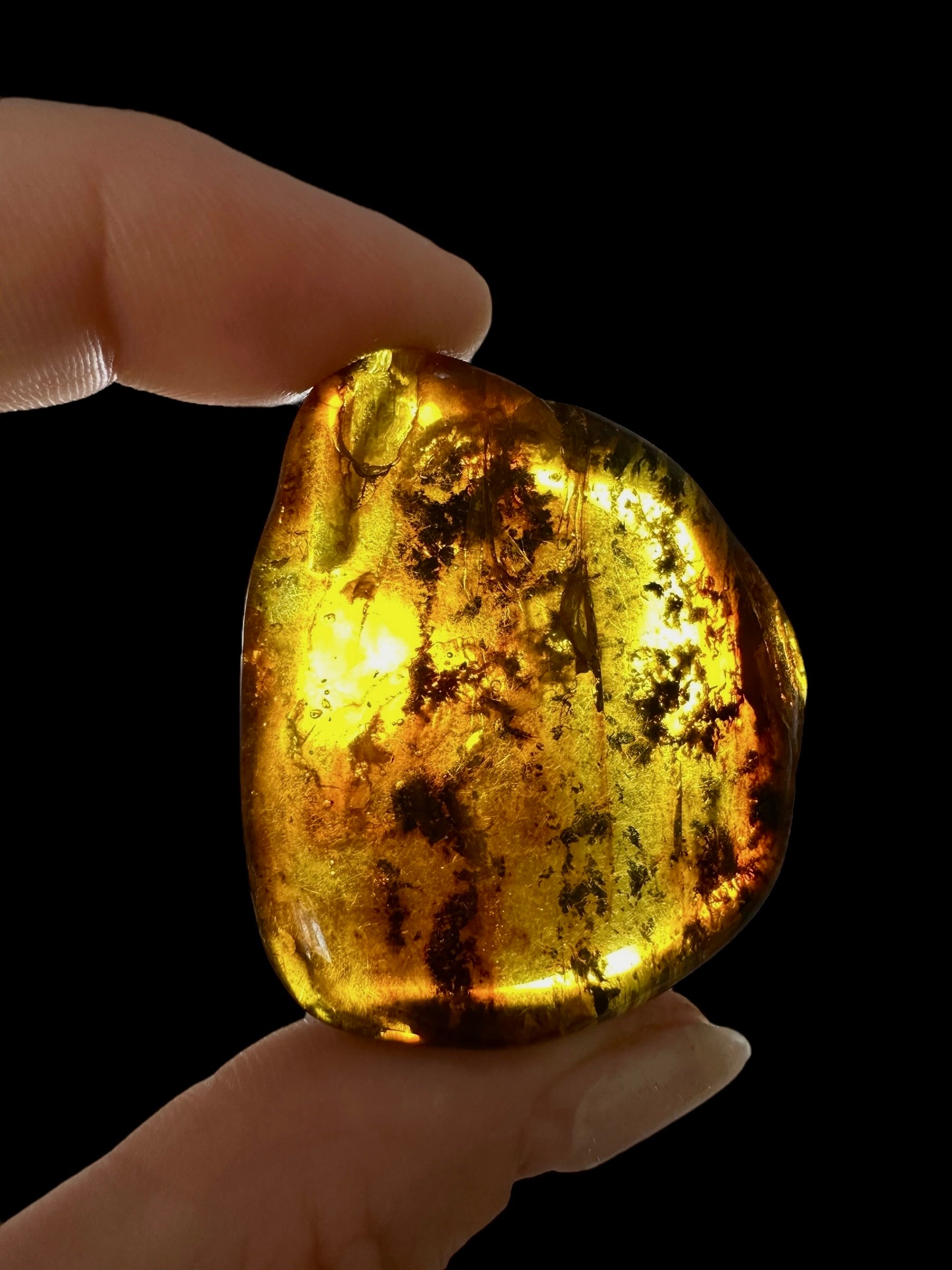Amber 10,8g – Lithuania - JN515