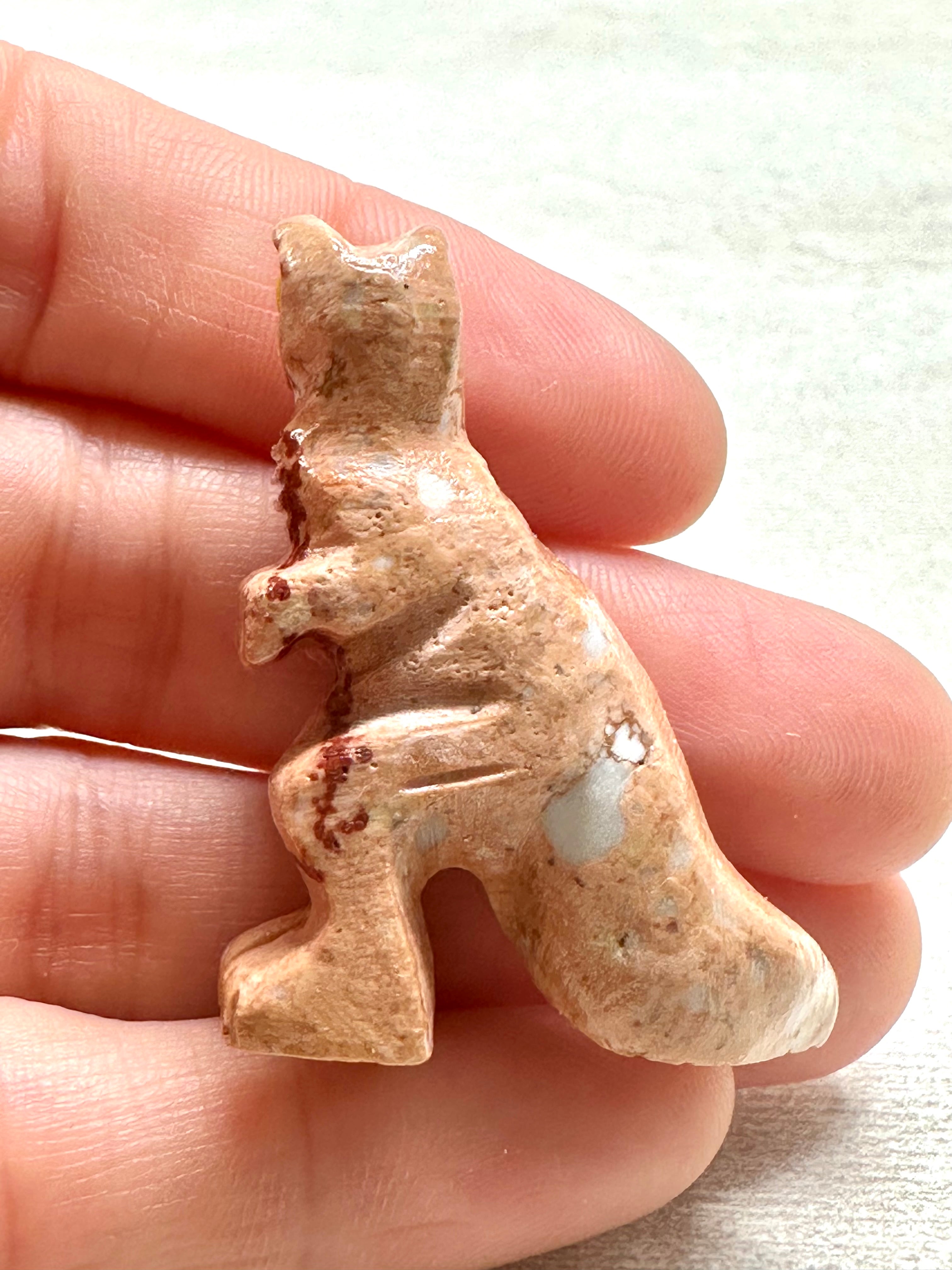 Animal made of soapstone – dinosaur - ZV057