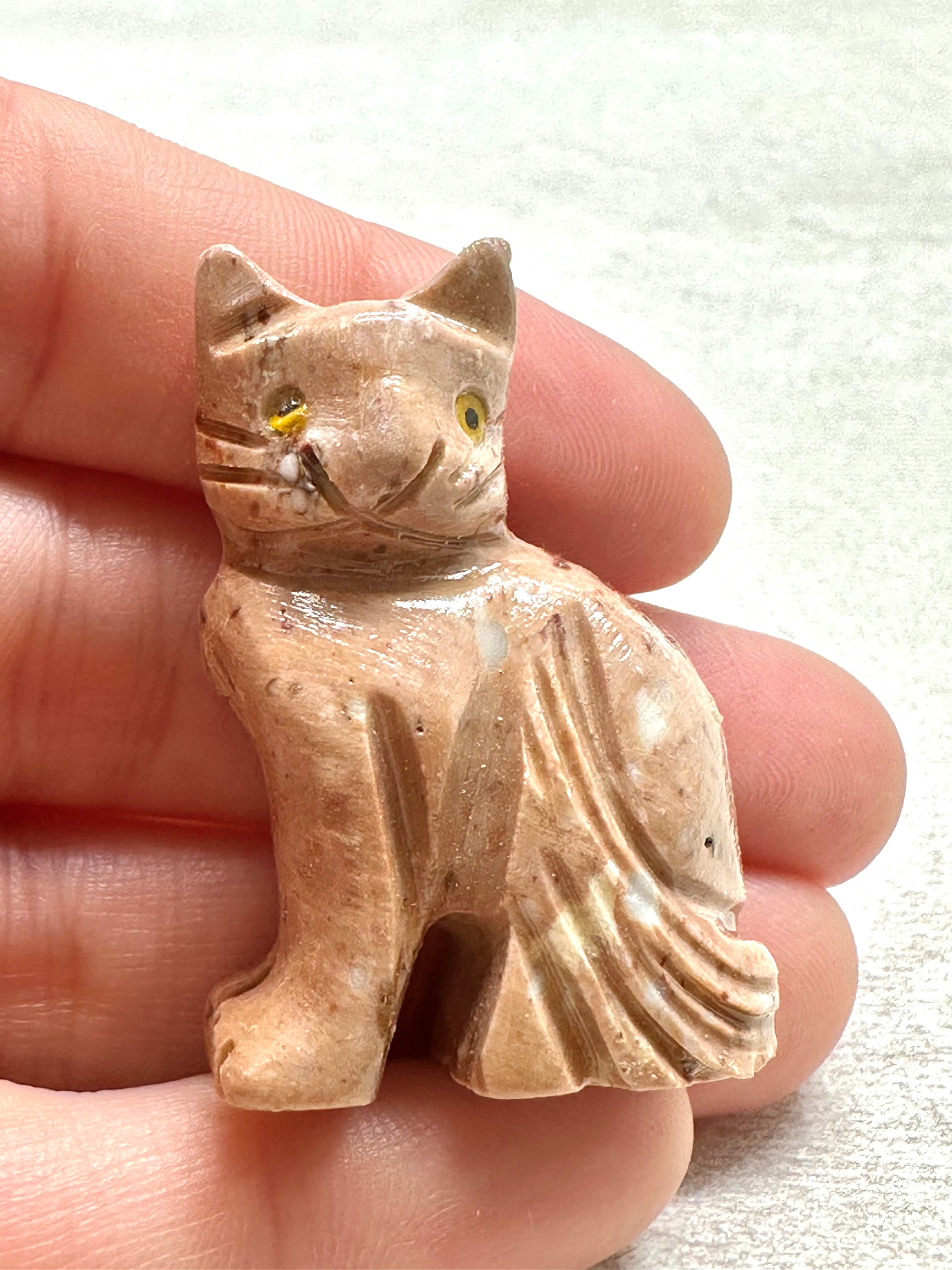 Animal made of soapstone – cat - ZV060