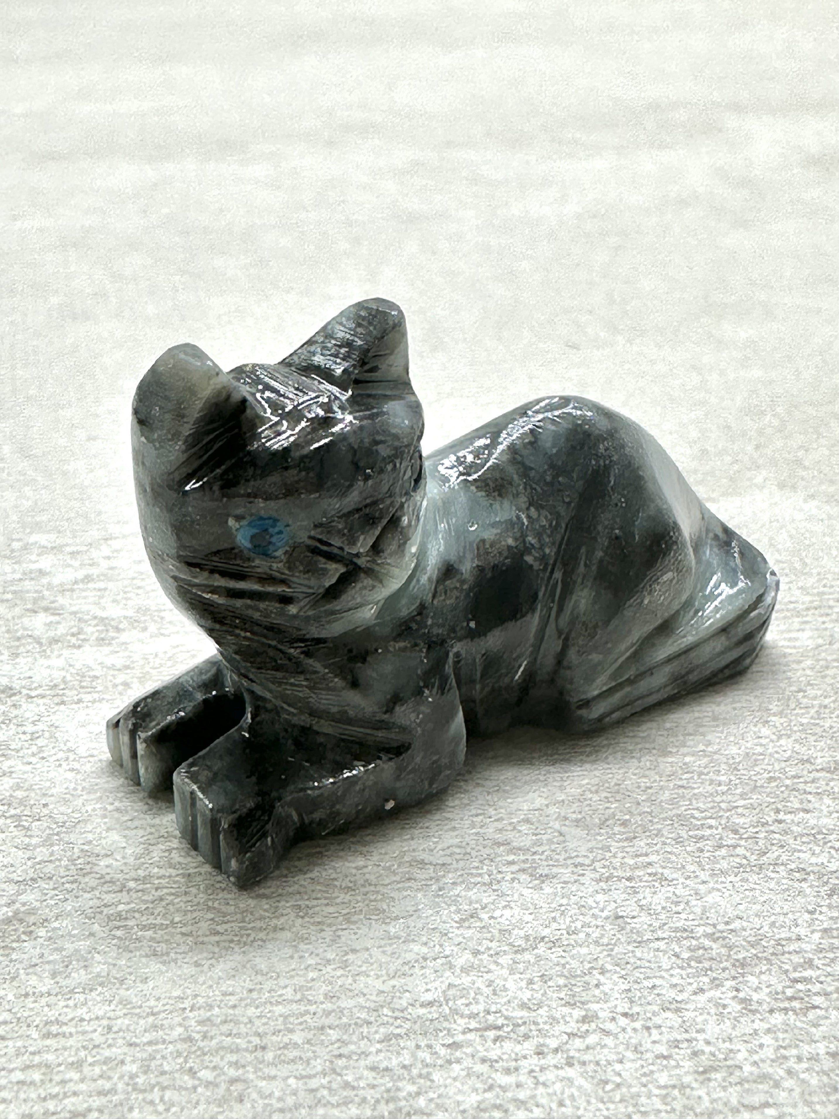 Animal made of soapstone – cat - ZV061