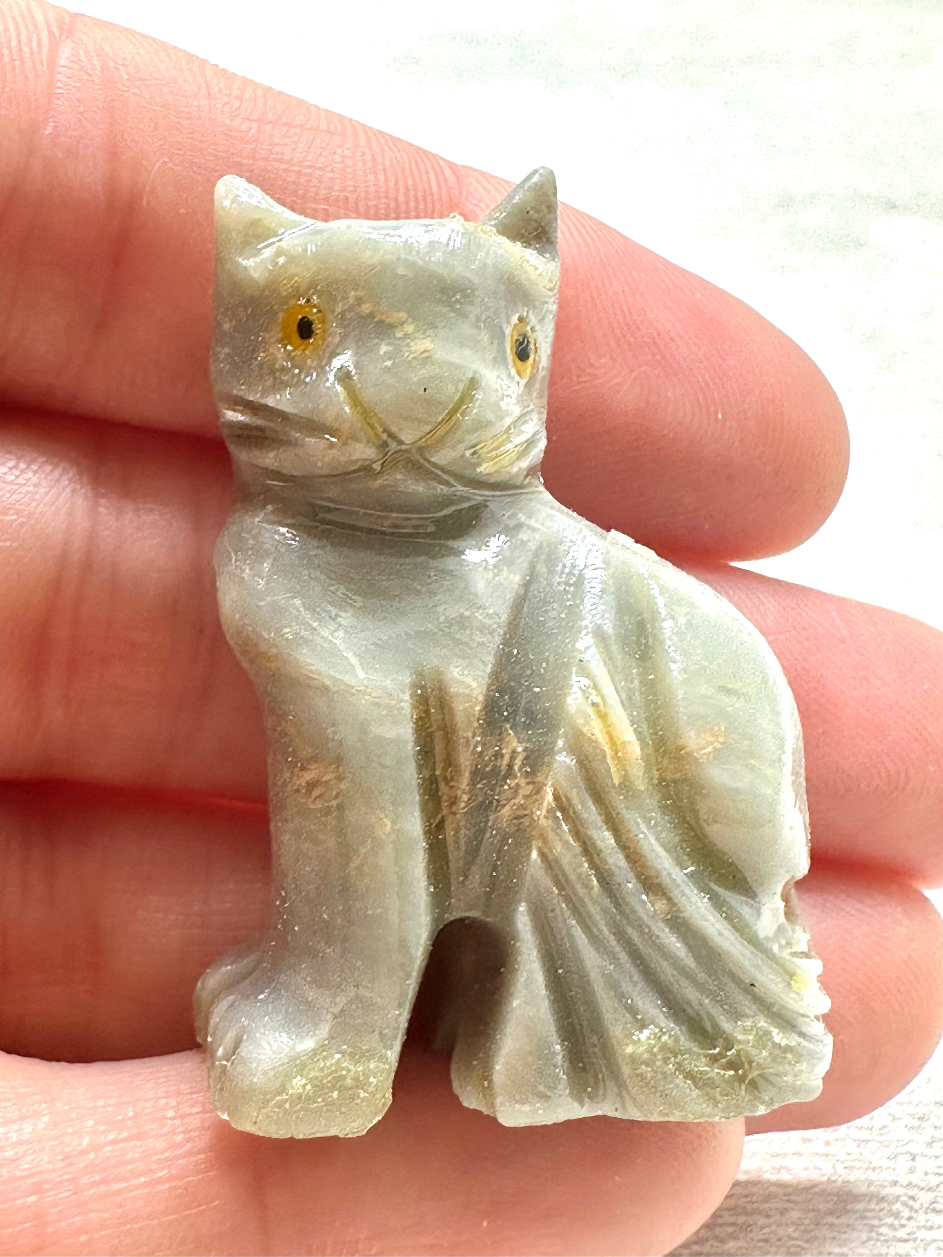 Animal made of soapstone – cat - ZV062