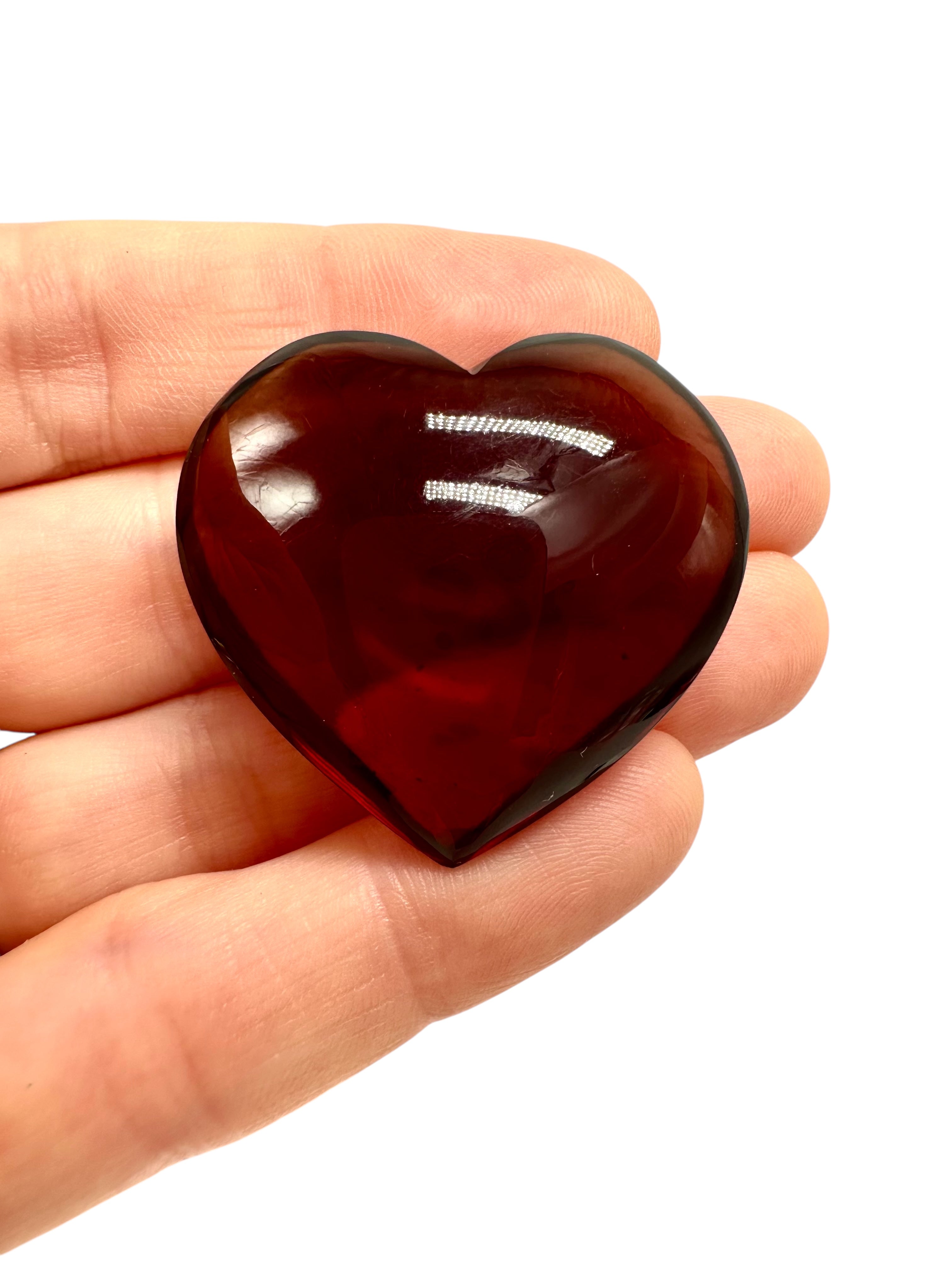 Amber heart – Sumatra, Indonesia