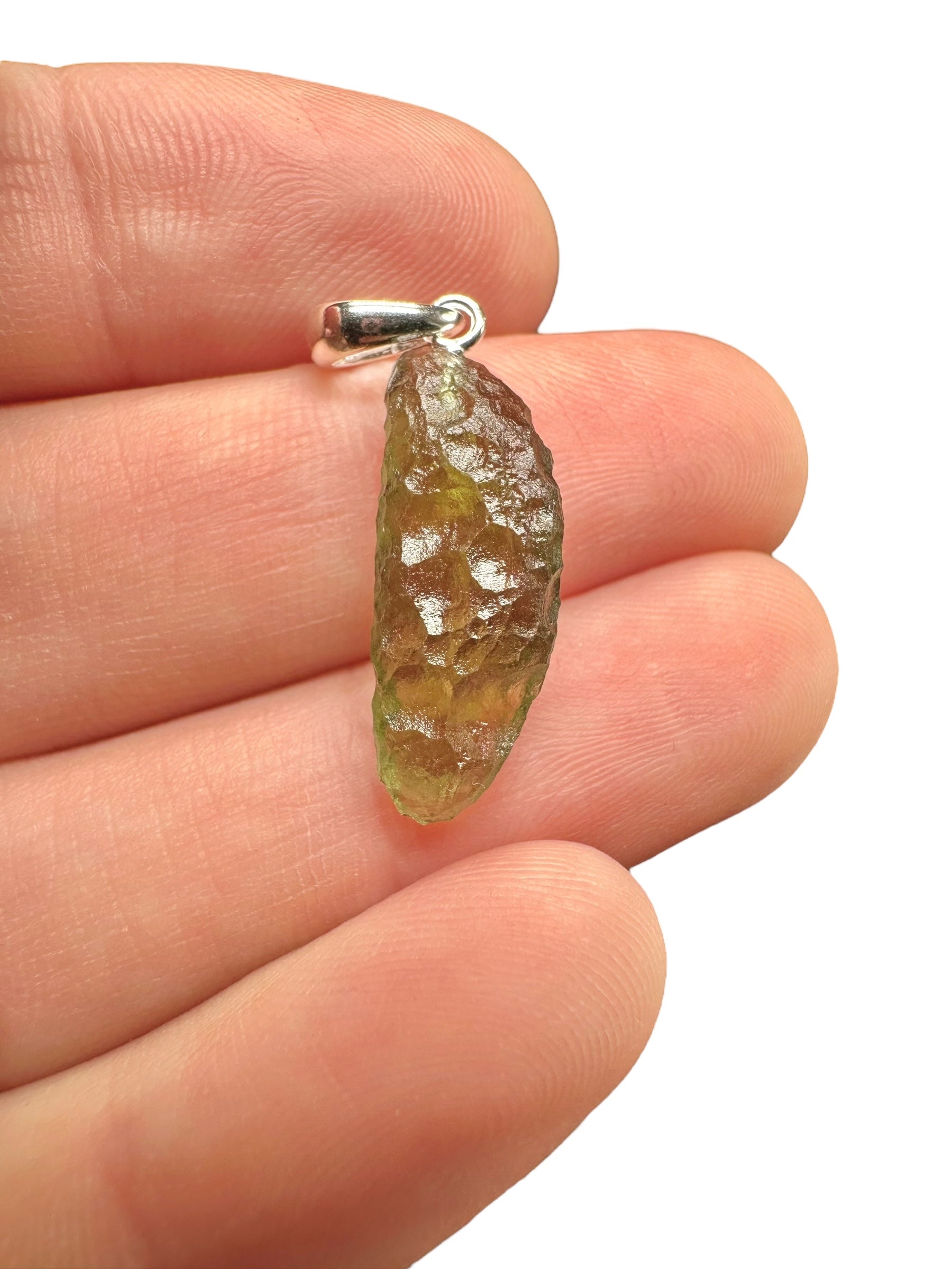 Silver moldavite pendant 1,1g - SP/V570