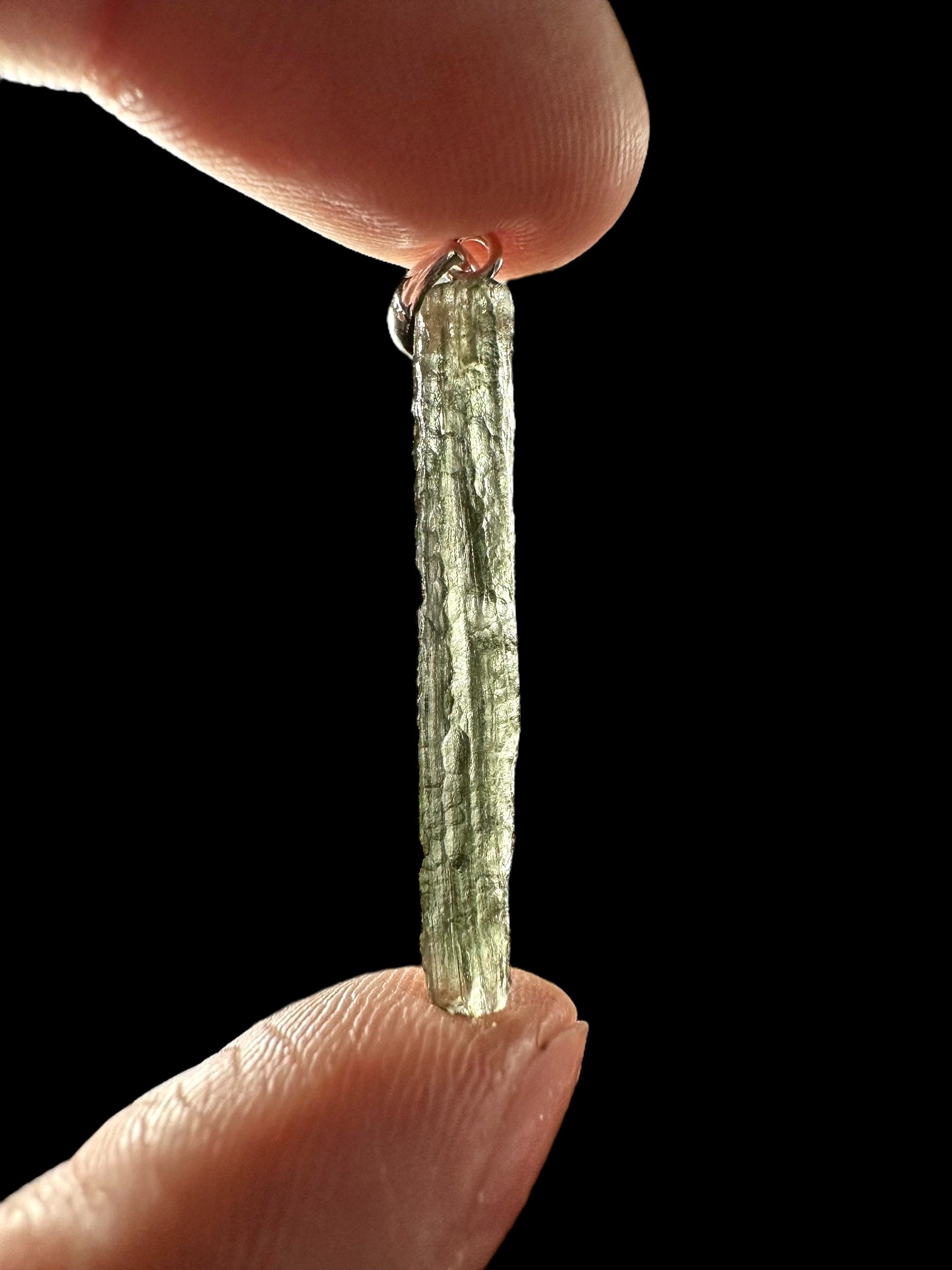 Silver moldavite pendant 0,9g - SP/V574