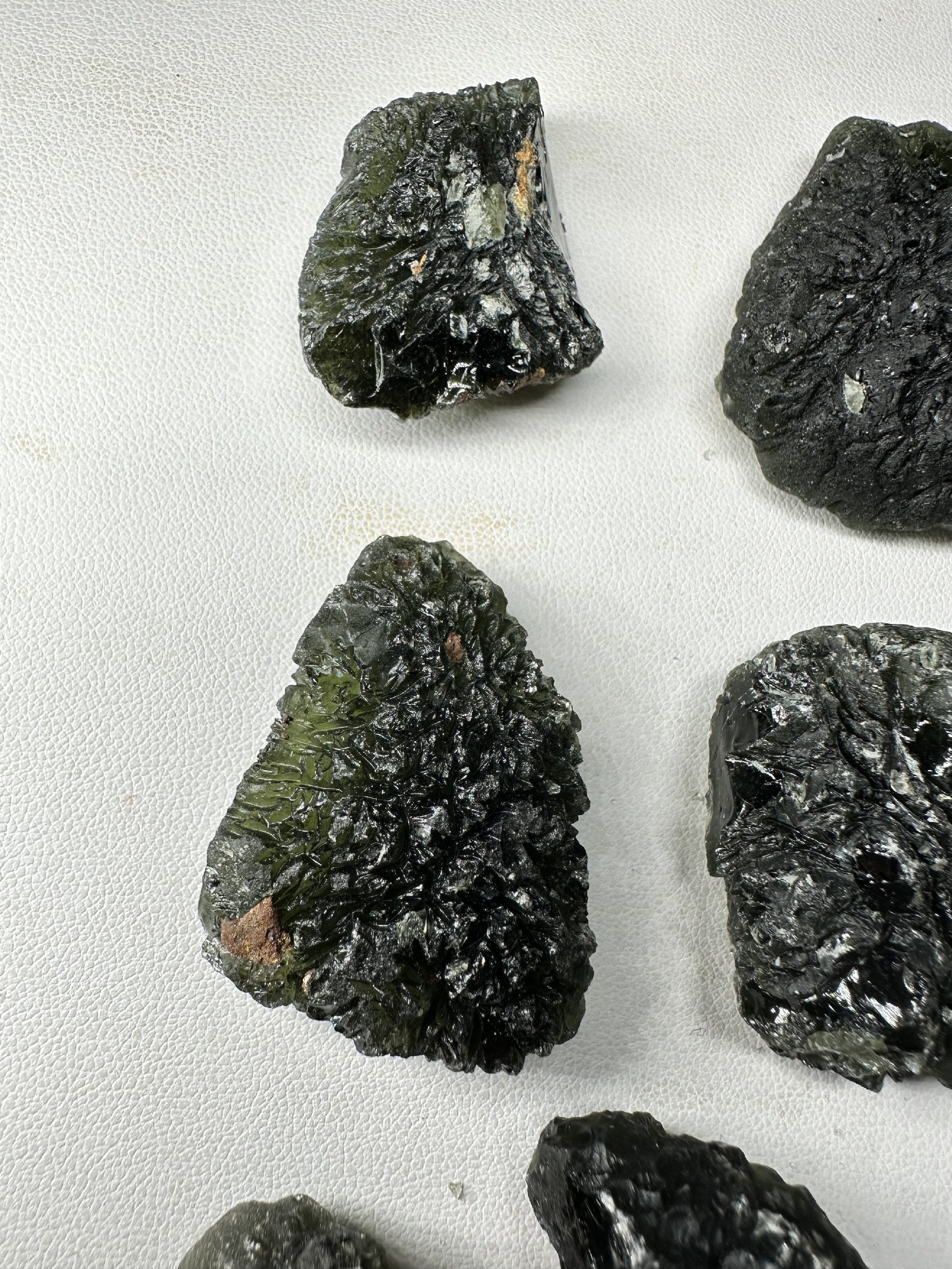 Moldavites – 131,7g - VVEL36
