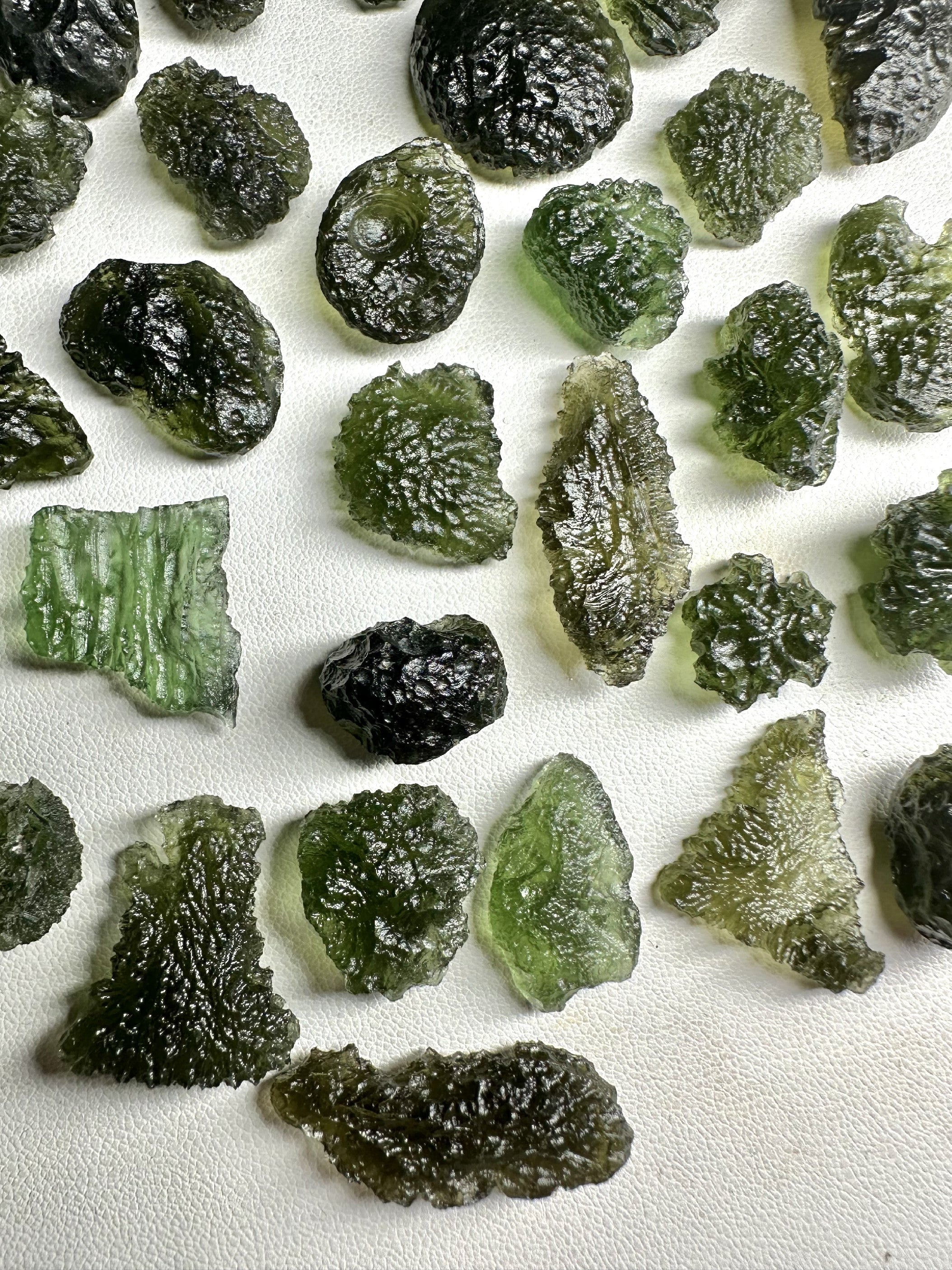 Moldavites – 100g - VVEL38
