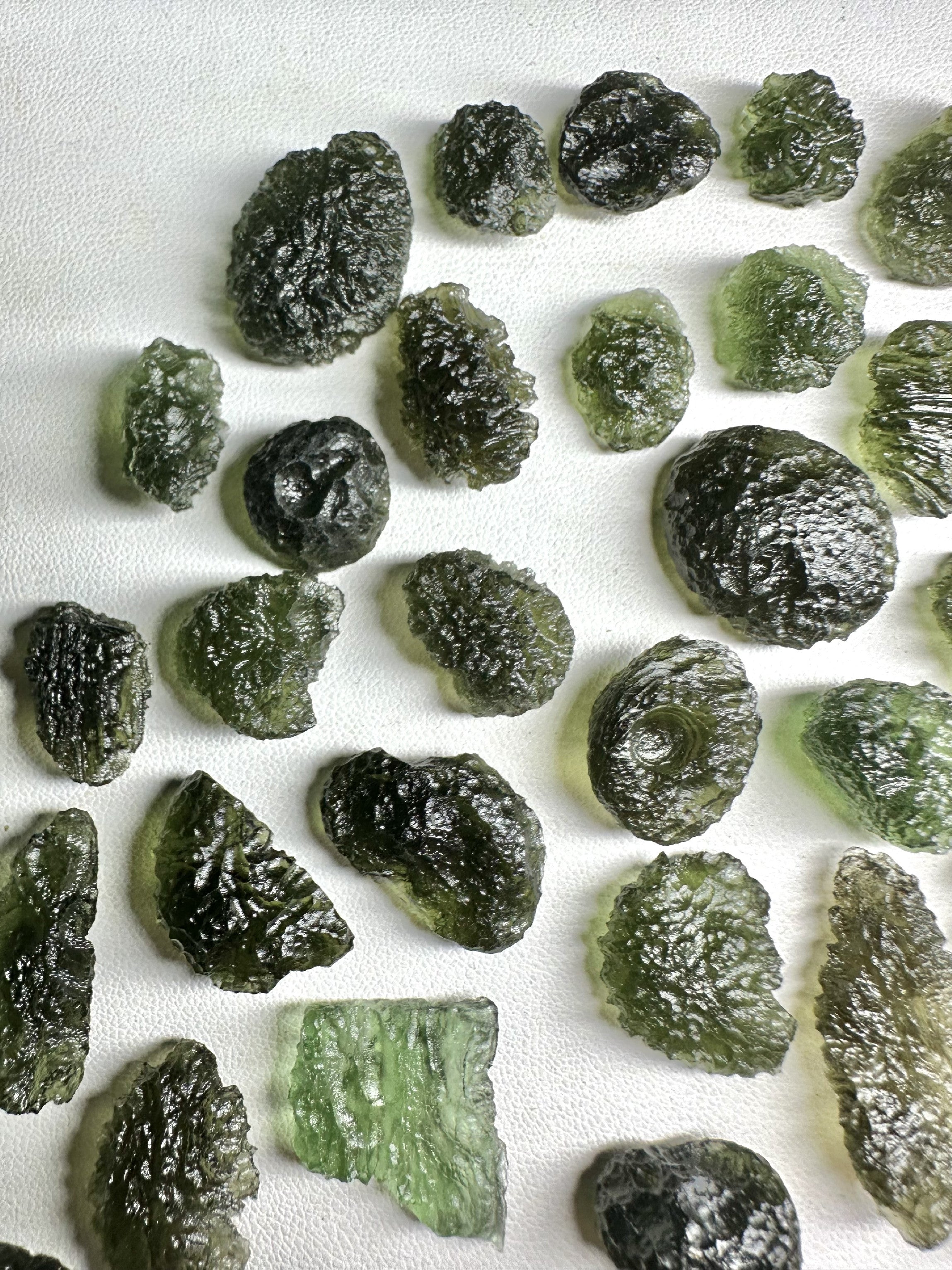 Moldavites – 100g - VVEL38