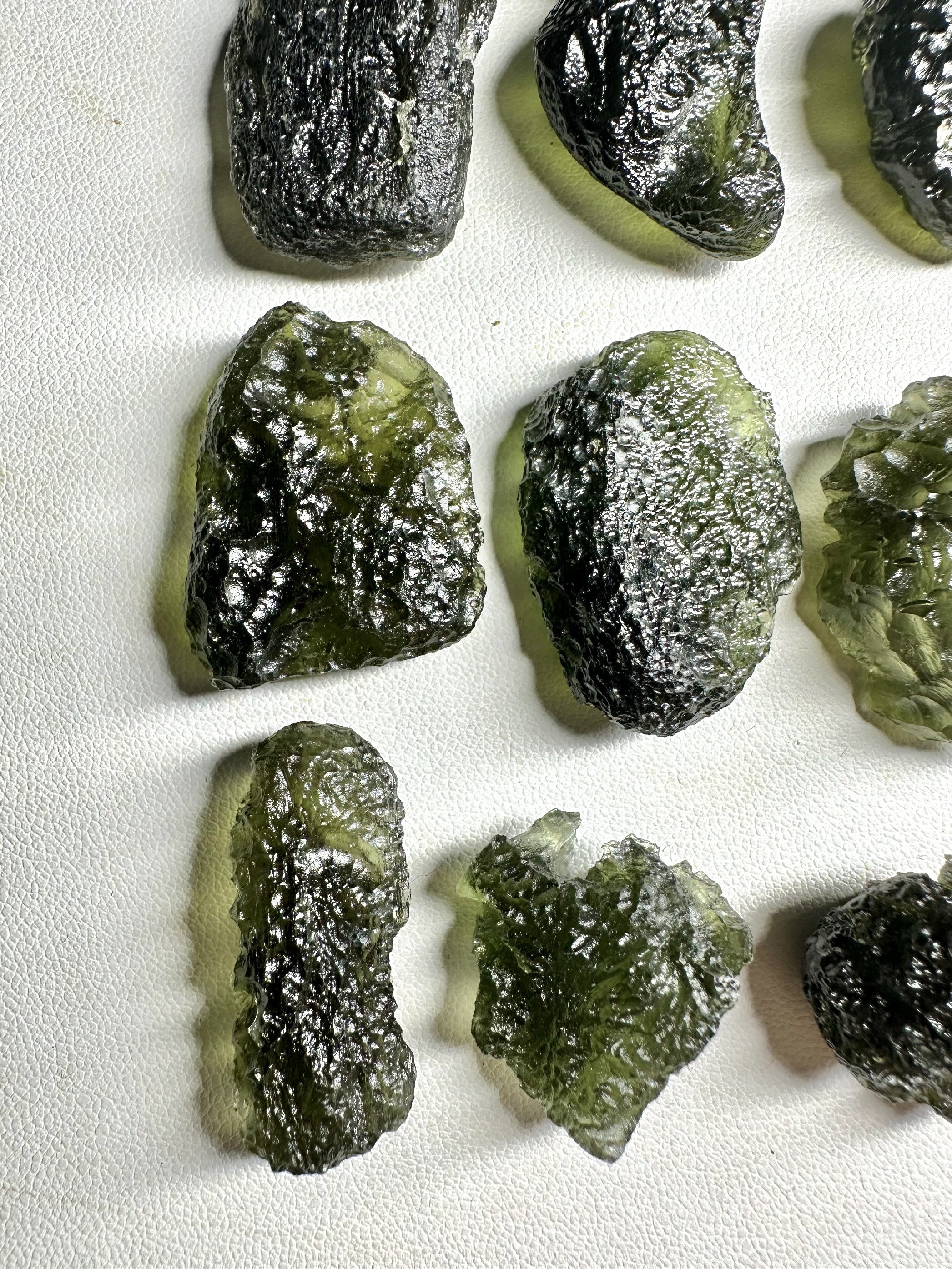 Moldavites – 100g - VVEL39