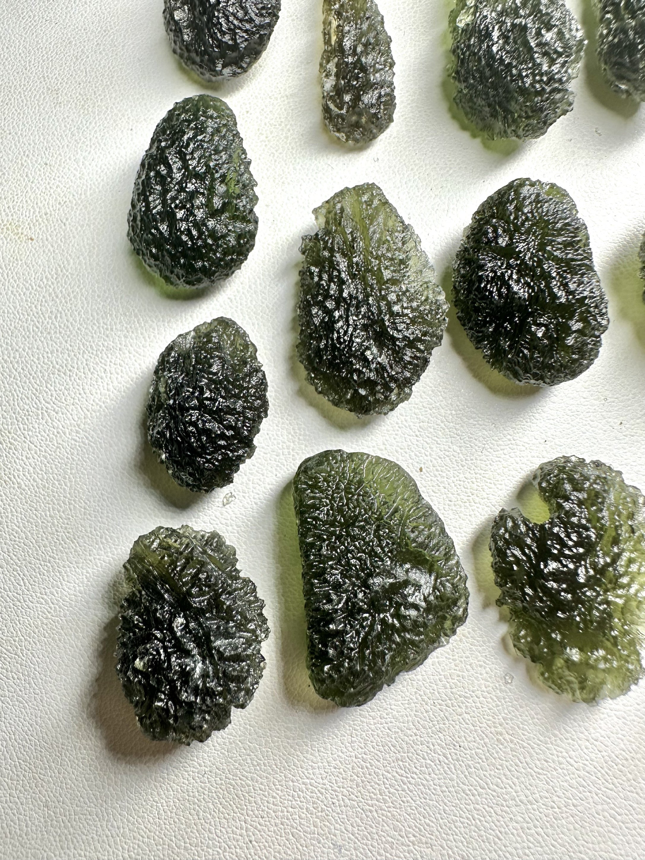 Moldavites – 100g - VVEL41