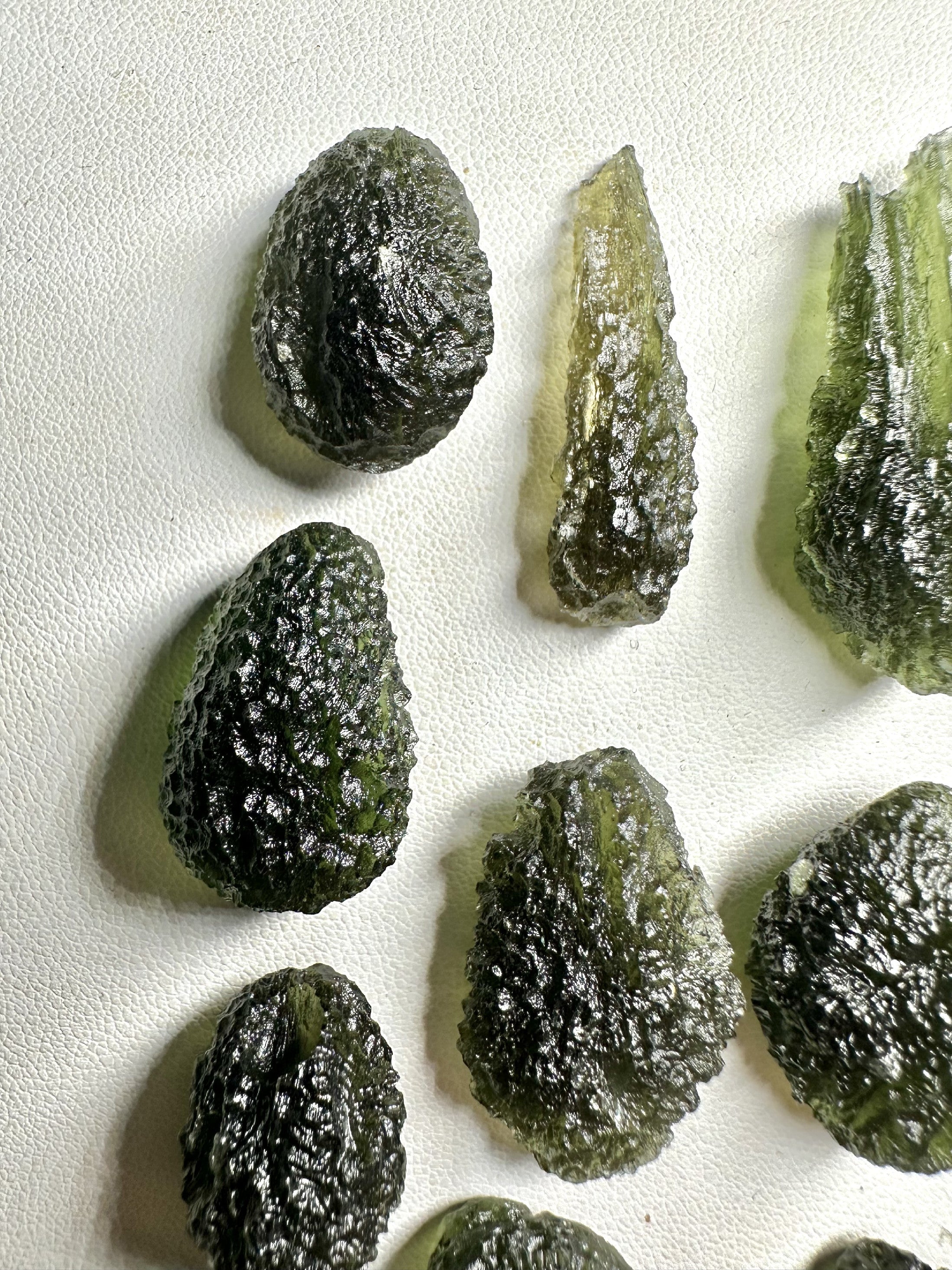 Moldavites – 100g - VVEL41